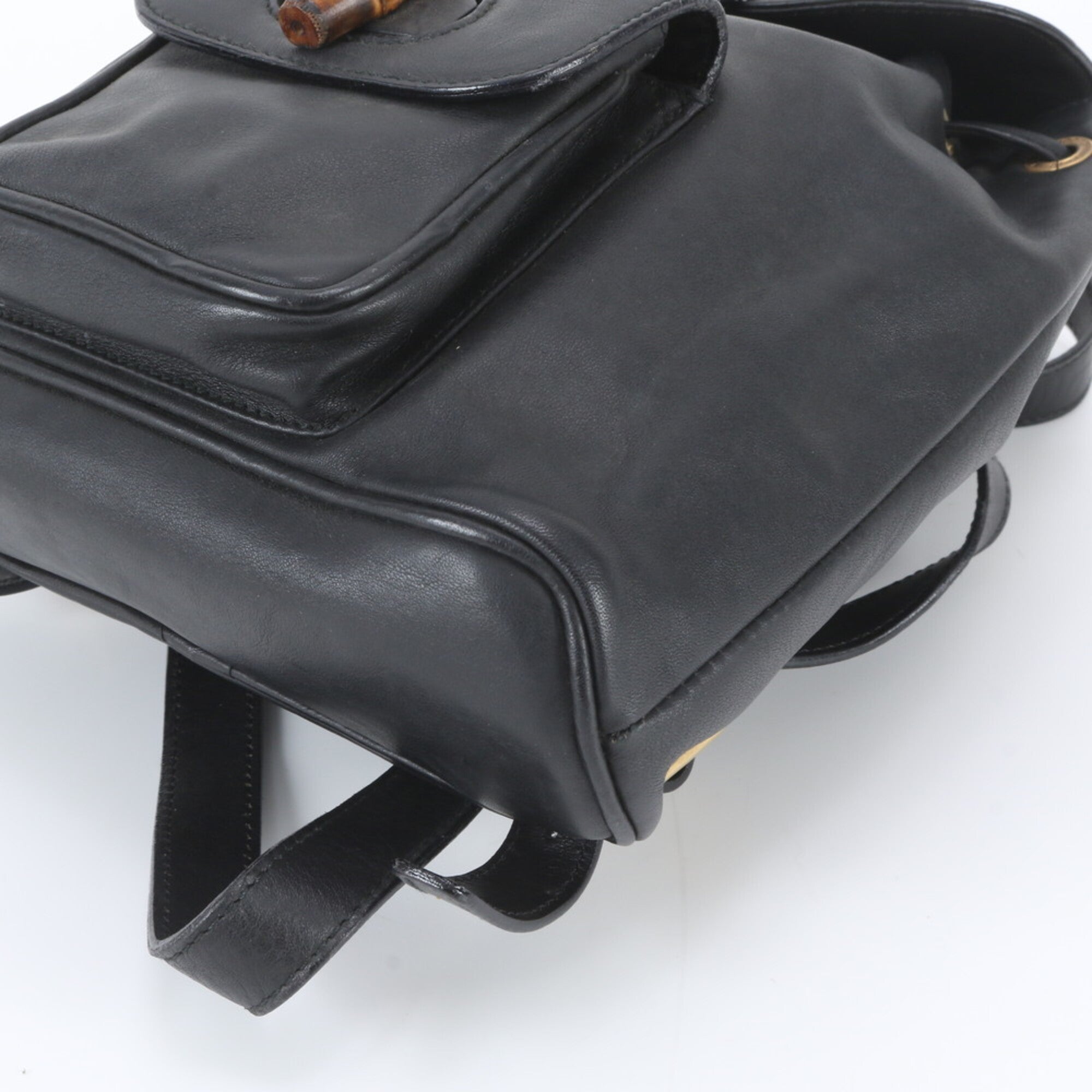 Gucci Black Leather Backpack Shoulder Bag (Pre-Owned)