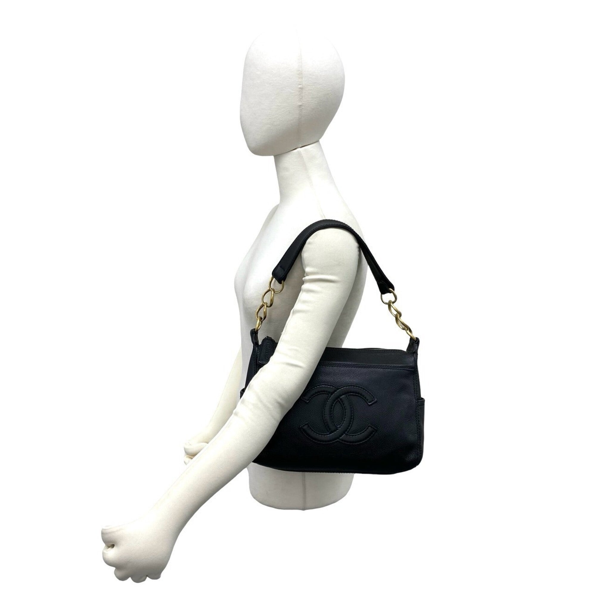 Chanel Black Leather Shoulder Bag Tote Bag (Pre-Owned)