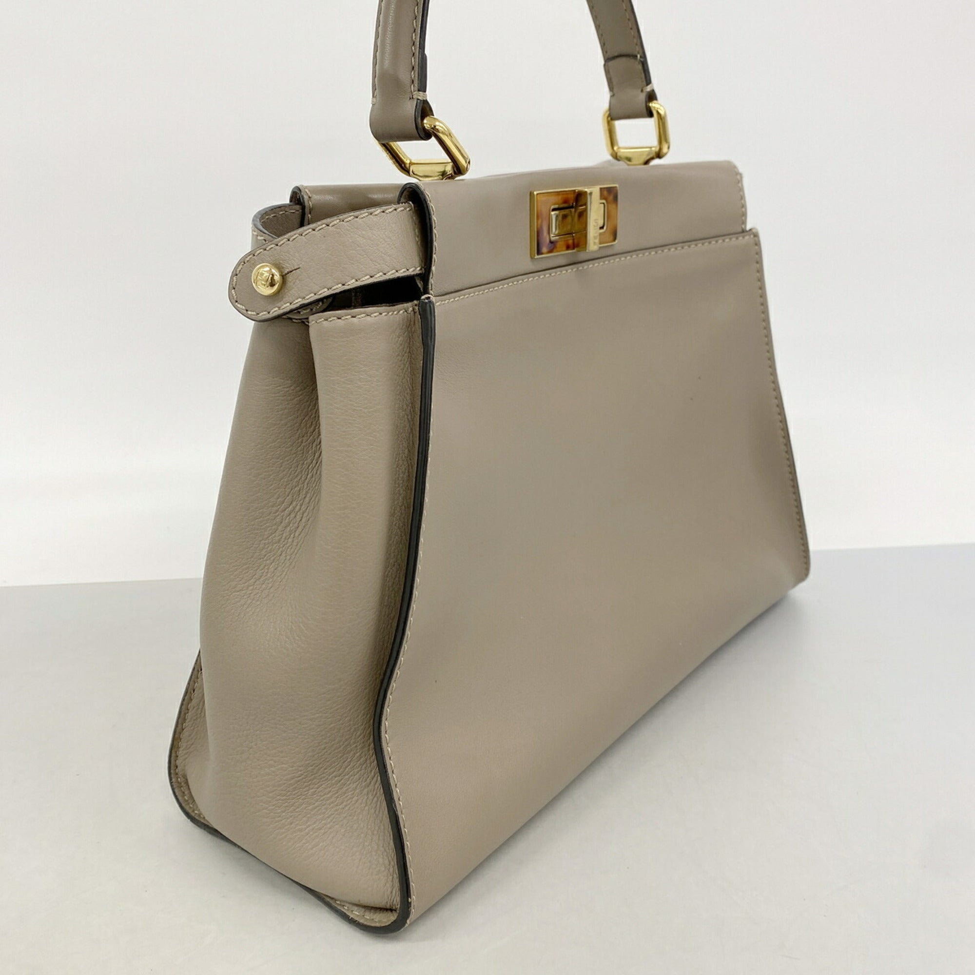 Fendi Grayish Leather Handbag (Pre-Owned)