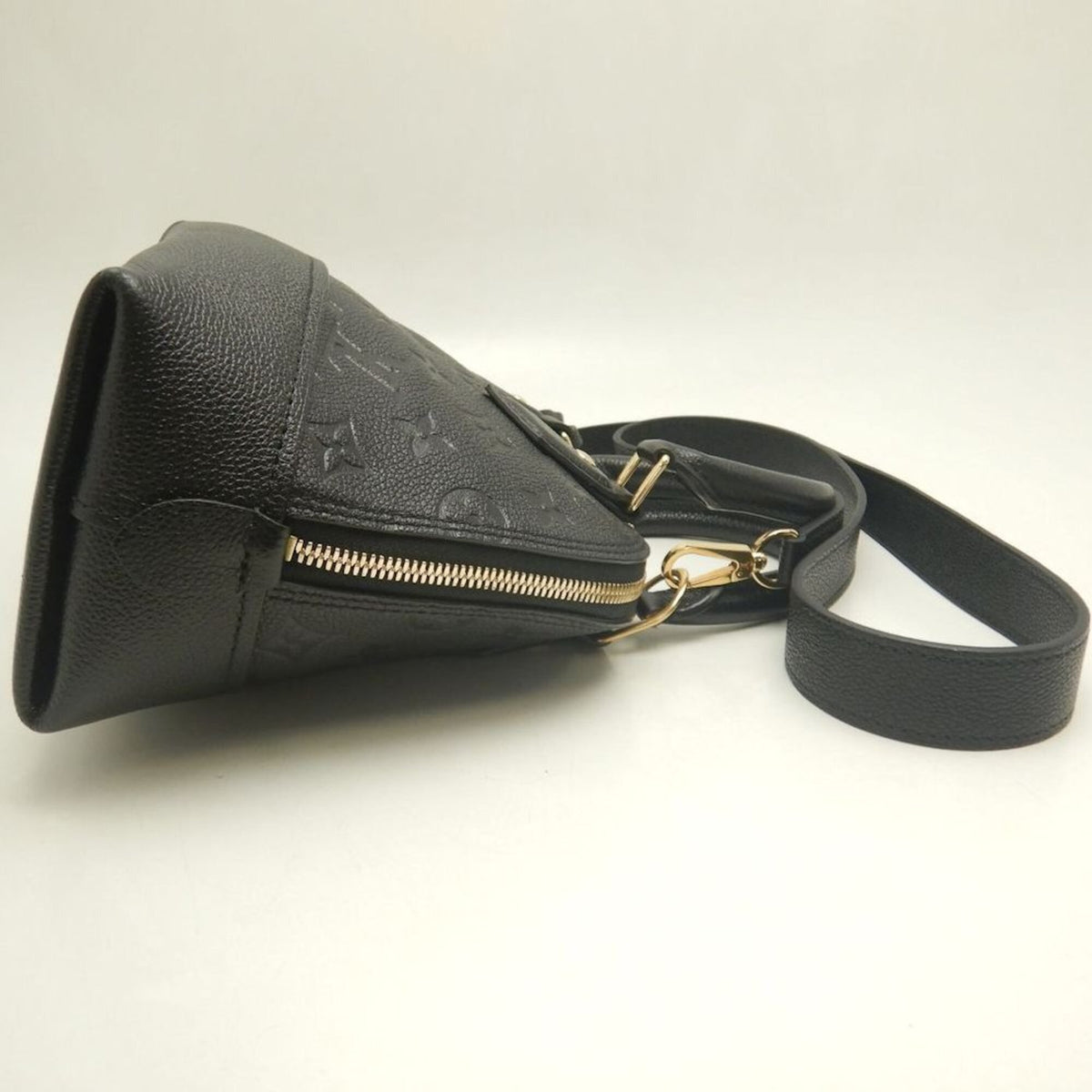 Louis Vuitton Noir Monogram Empreinte Handbag (Pre-Owned)