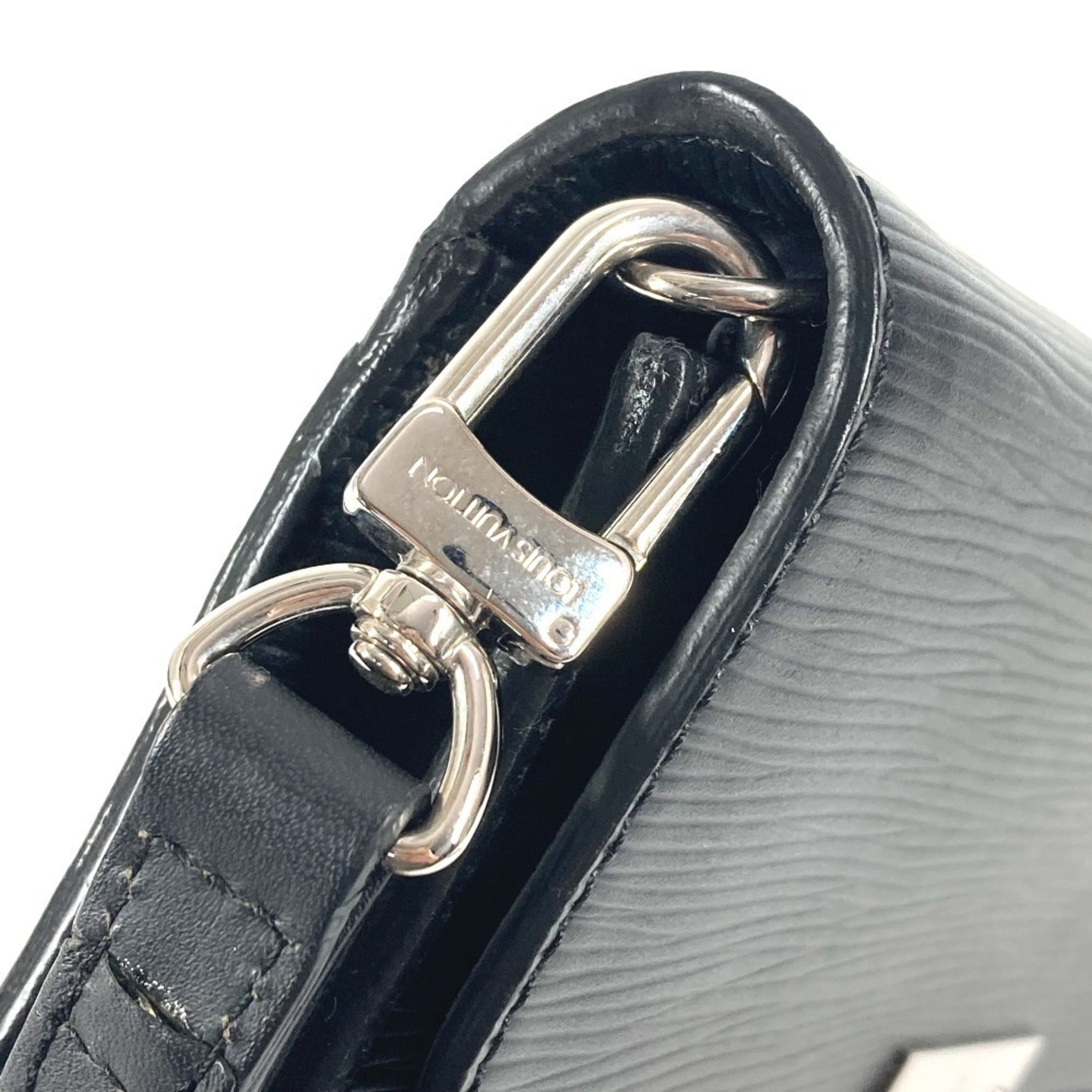 Louis Vuitton Black Noir Epi Leather Clutch Bag Pouch (Pre-Owned)
