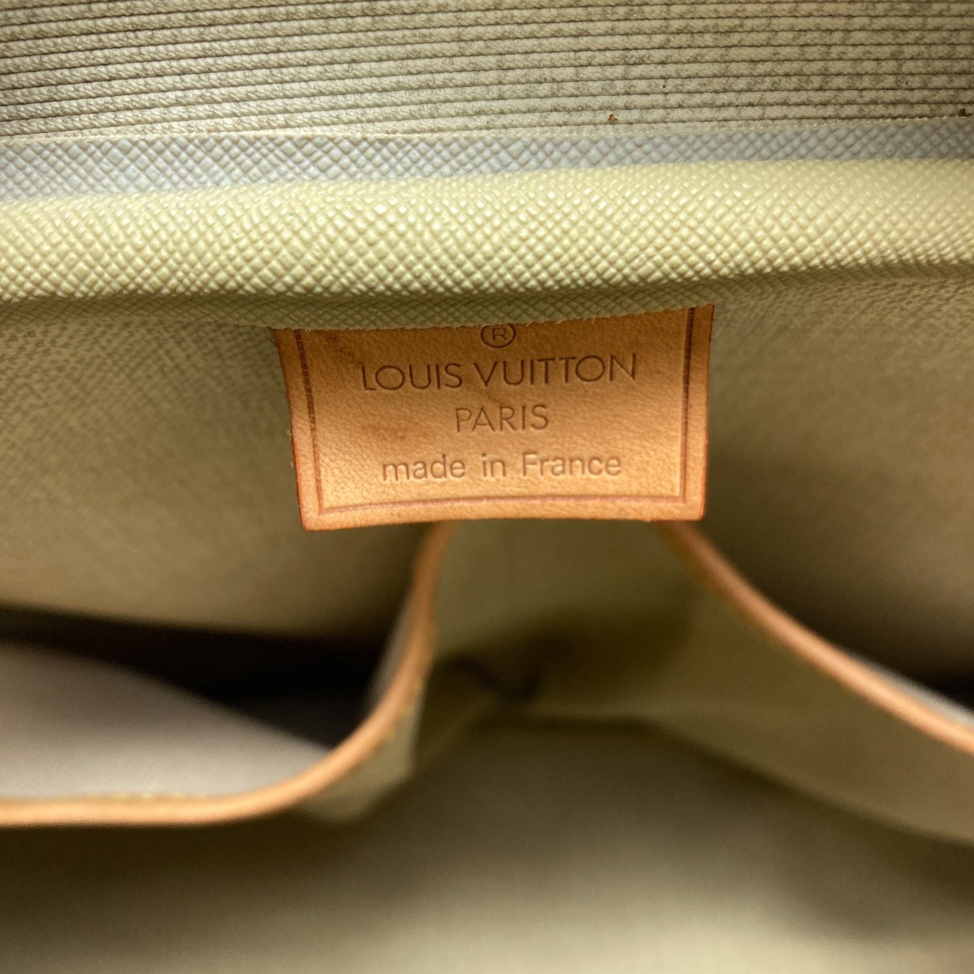Louis Vuitton Monogram Monogram Monogram Handbag (Pre-Owned)