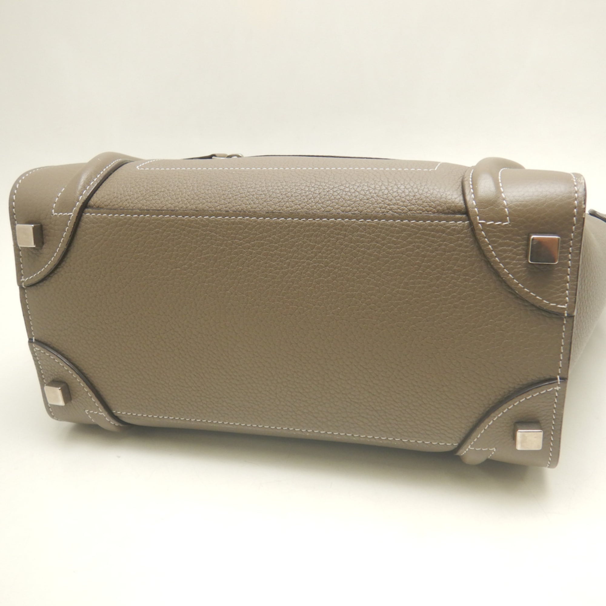 Celine Silver Leather Handbag (Pre-Owned)