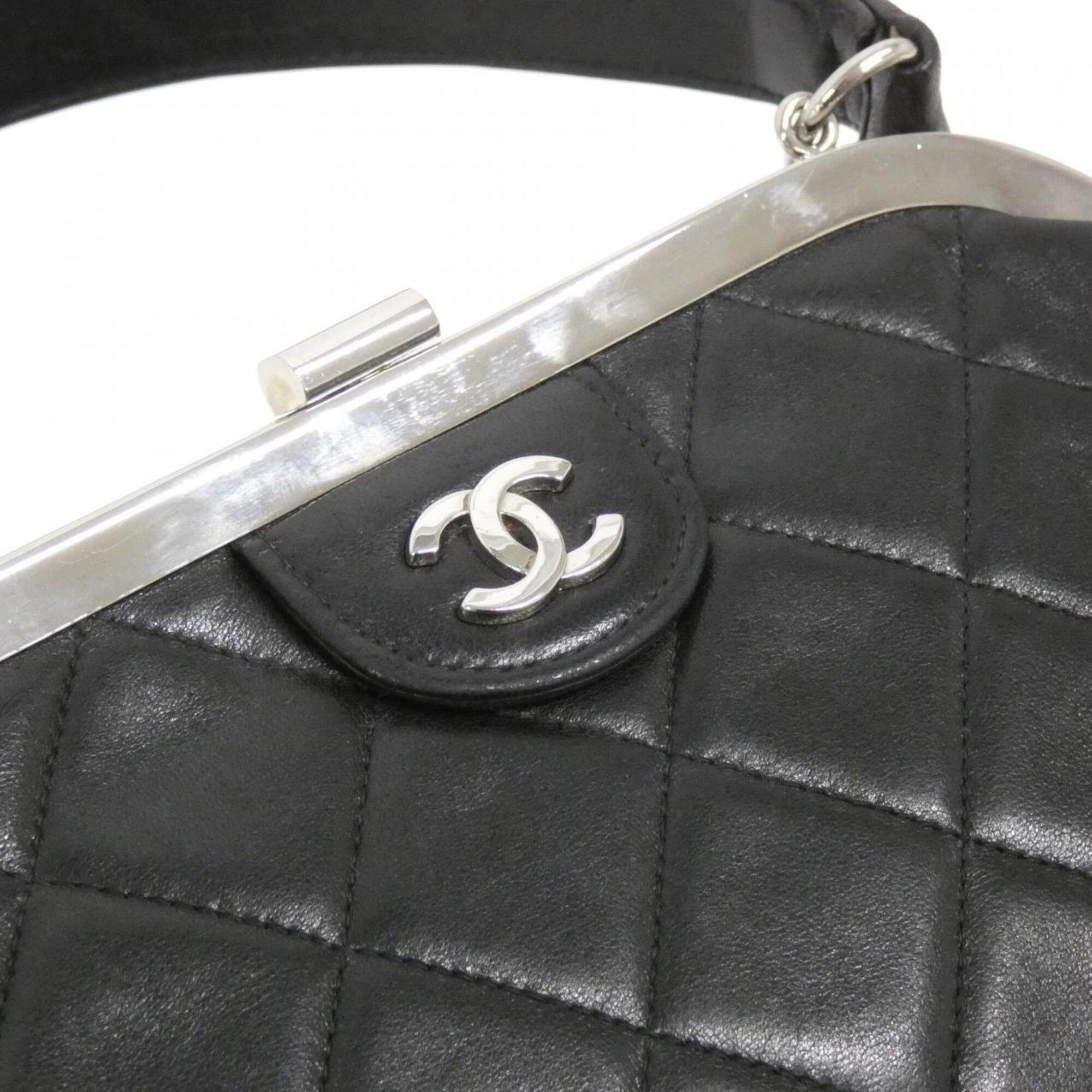 Chanel Black Leather Handbag (Pre-Owned)
