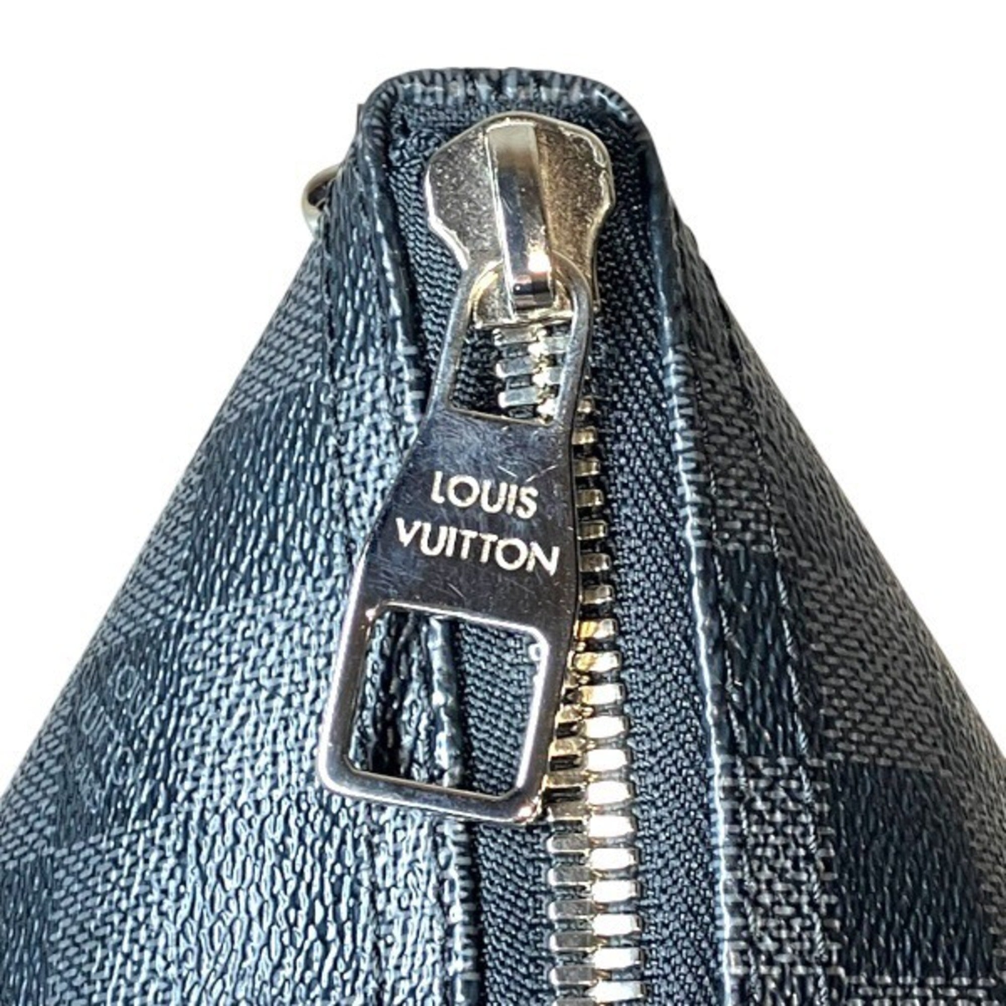 Louis Vuitton Black Handbag Shoulder Bag (Pre-Owned)