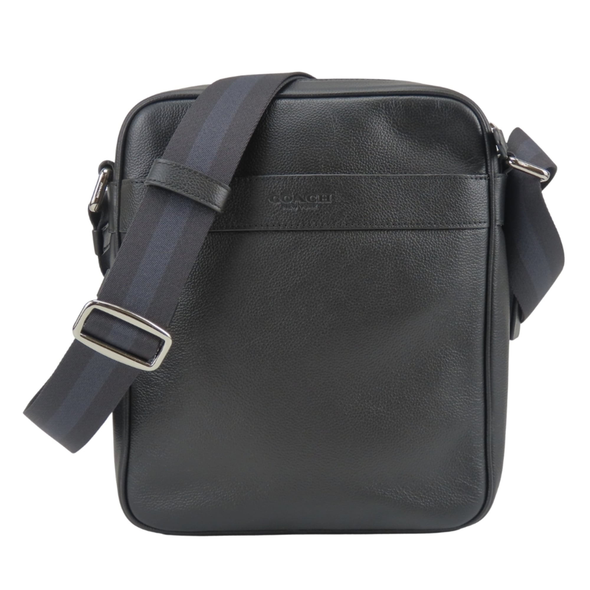 Coach Black Leather Shoulder Bag (Pre-Owned)