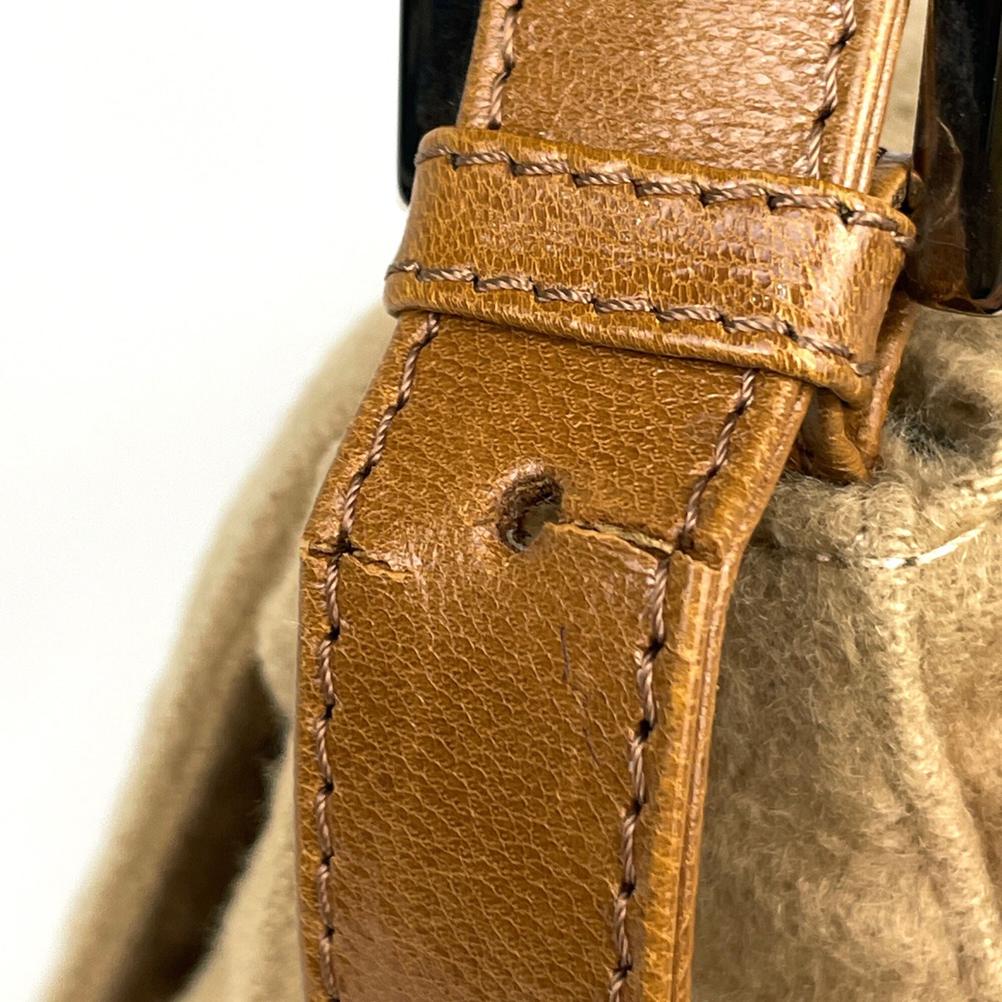 Fendi Beige Brown Fabric Shoulder Bag (Pre-Owned)