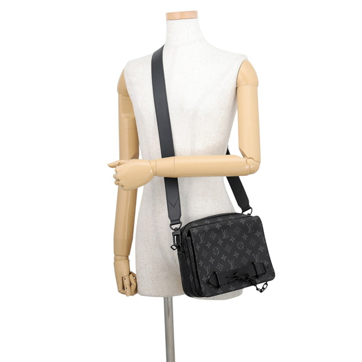 Louis Vuitton Monogram Eclipse Black Noir Monogram Eclipse Handbag Shoulder Bag (Pre-Owned)