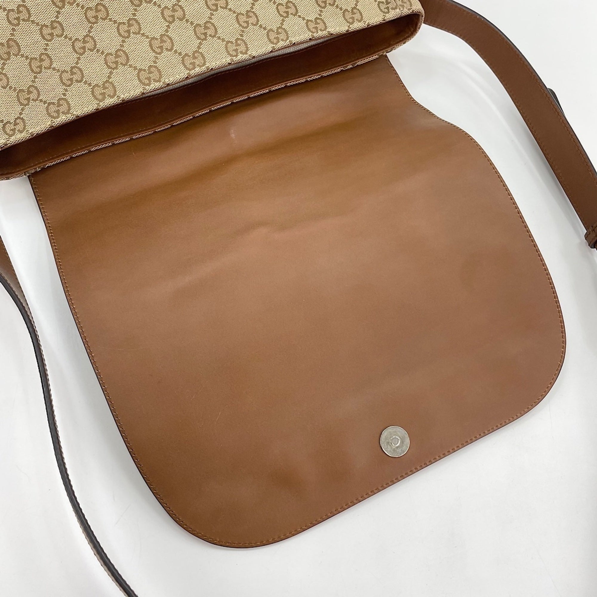 Gucci Brown Shoulder Bag (Pre-Owned)