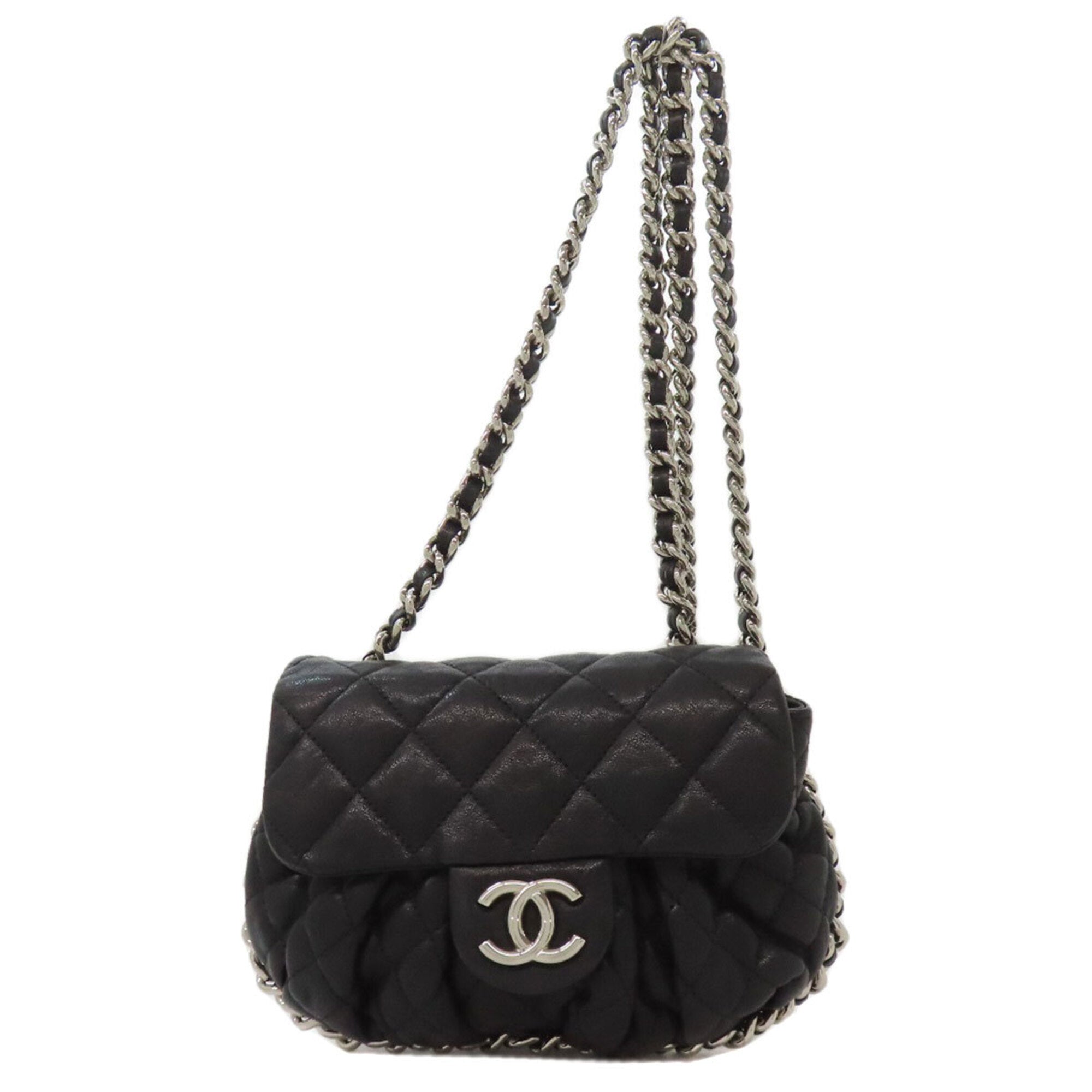 Chanel Black Leather Shoulder Bag (Pre-Owned)