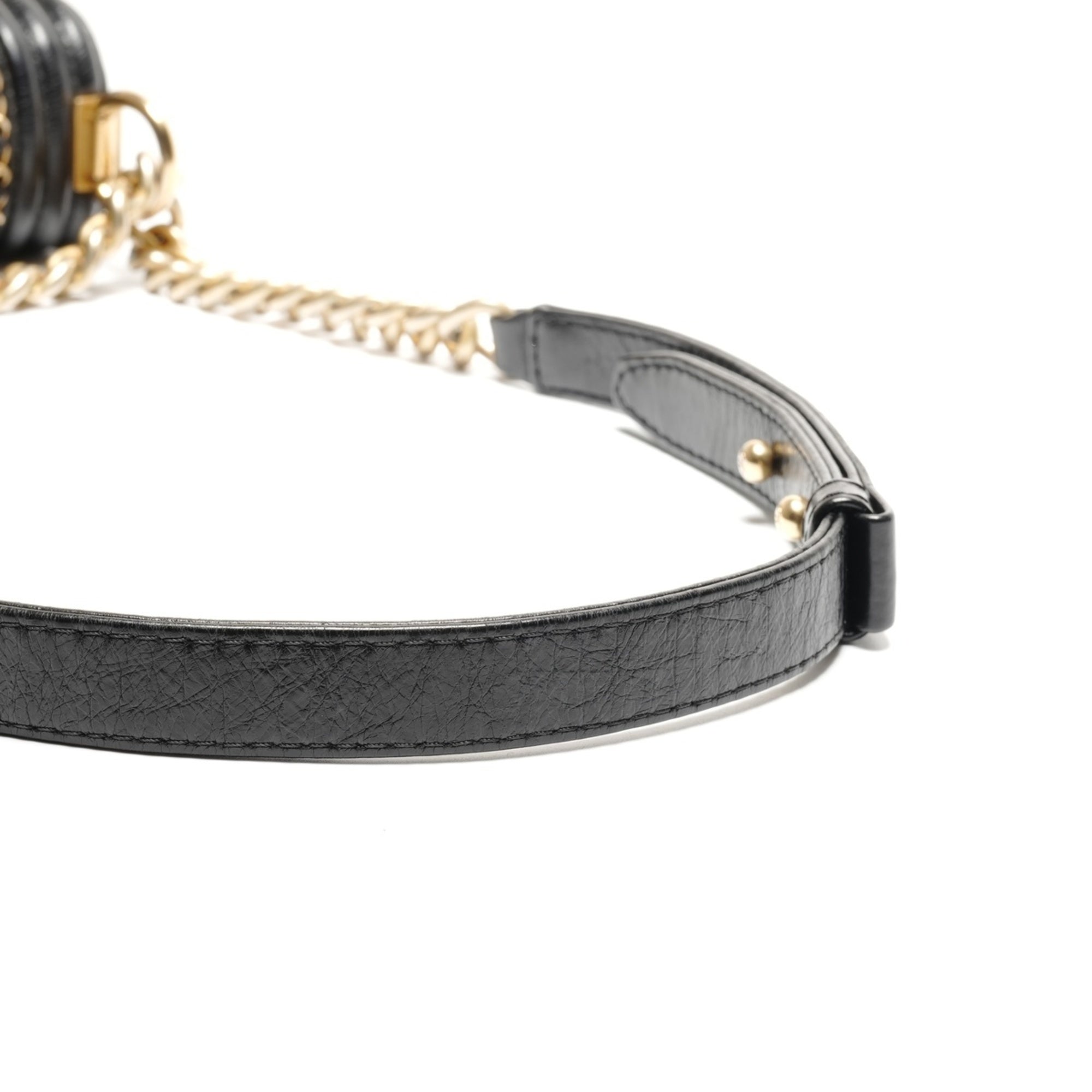 Chanel Black Shoulder Bag (Pre-Owned)
