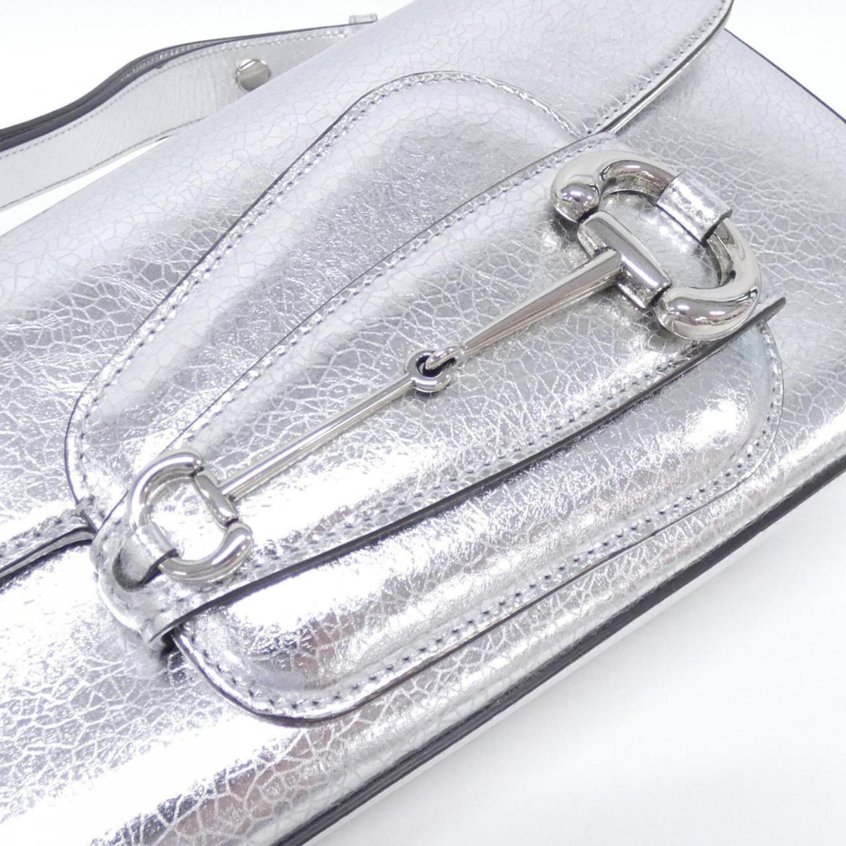 Gucci Silver Leather Shoulder Bag (Pre-Owned)