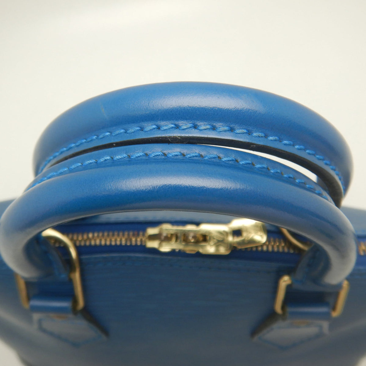 Louis Vuitton Toledo Blue Epi Leather Handbag (Pre-Owned)