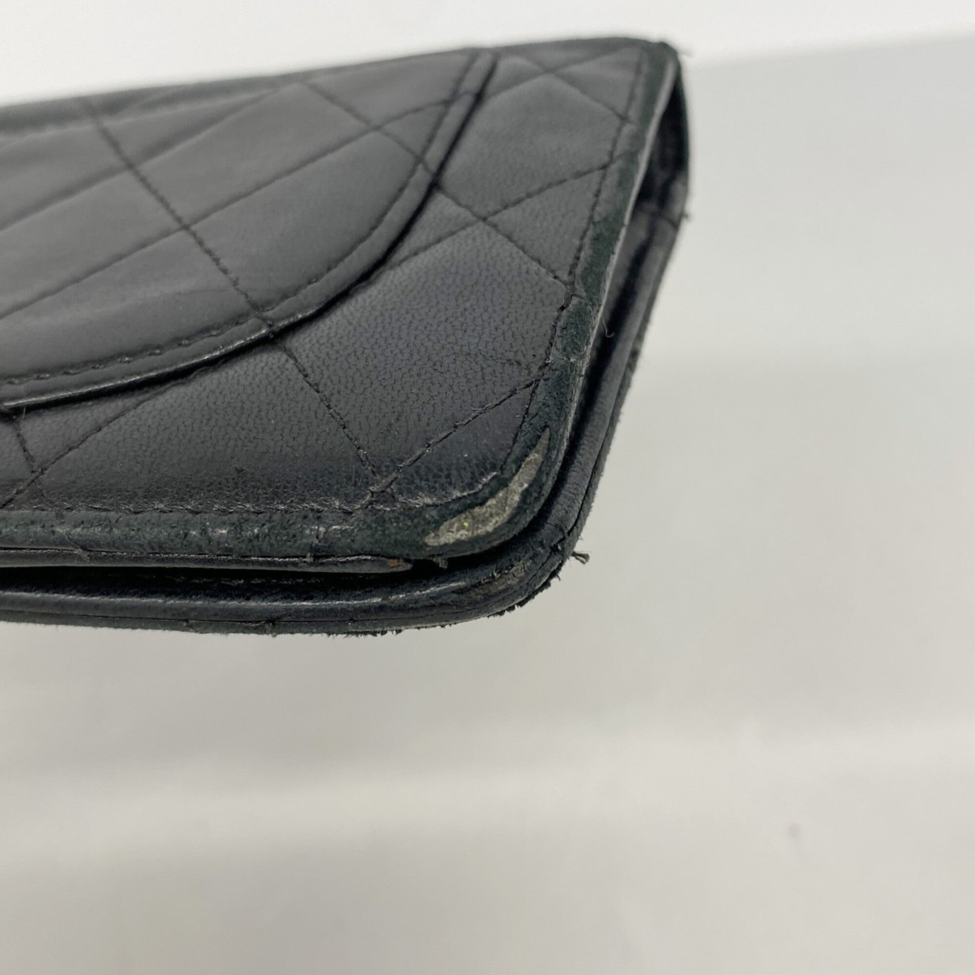 Chanel Black Leather Long Wallet (Bi-Fold) (Pre-Owned)