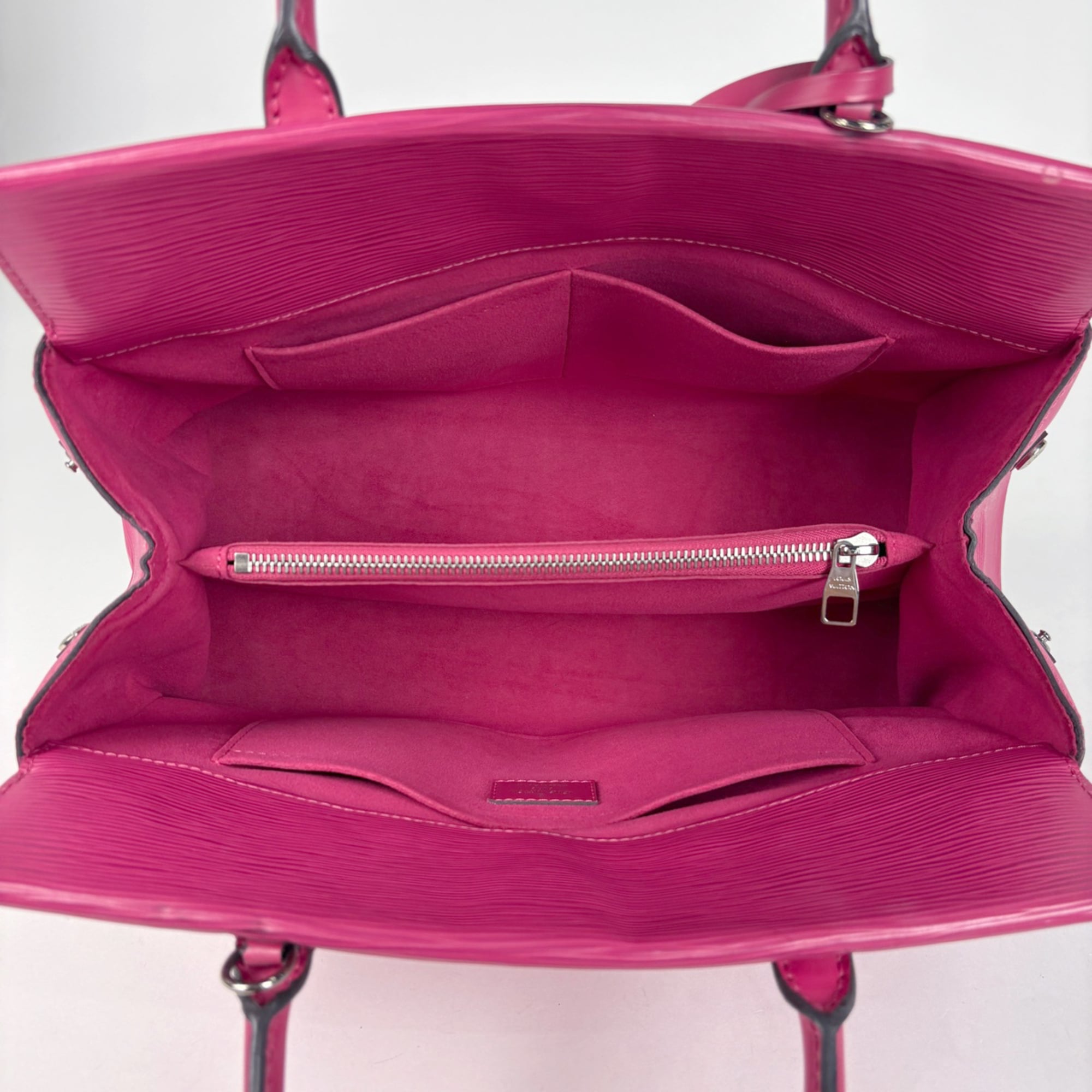 Louis Vuitton Pivoine Epi Leather Handbag (Pre-Owned)