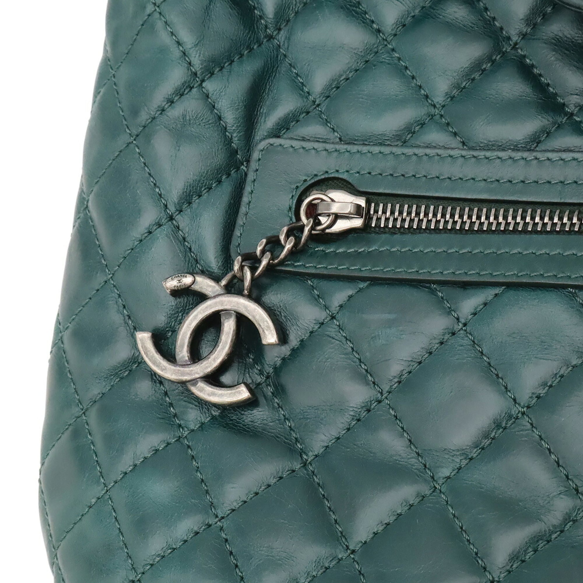 Chanel Matelasse Dark Green Leather Backpack (Pre-Owned)