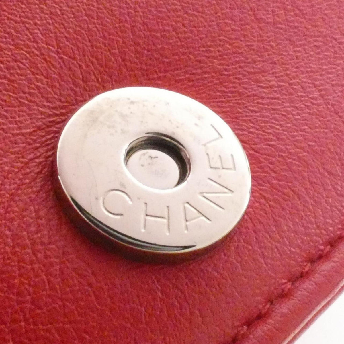 Chanel Red Color Chain/Shoulder Wallet (Pre-Owned)