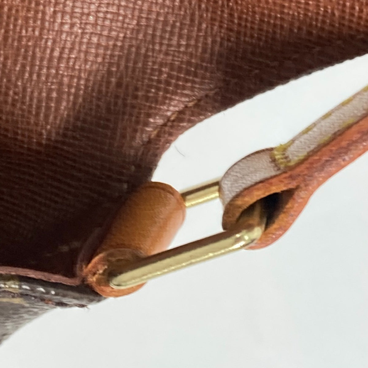 Louis Vuitton Brown Monogram Shoulder Bag (Pre-Owned)