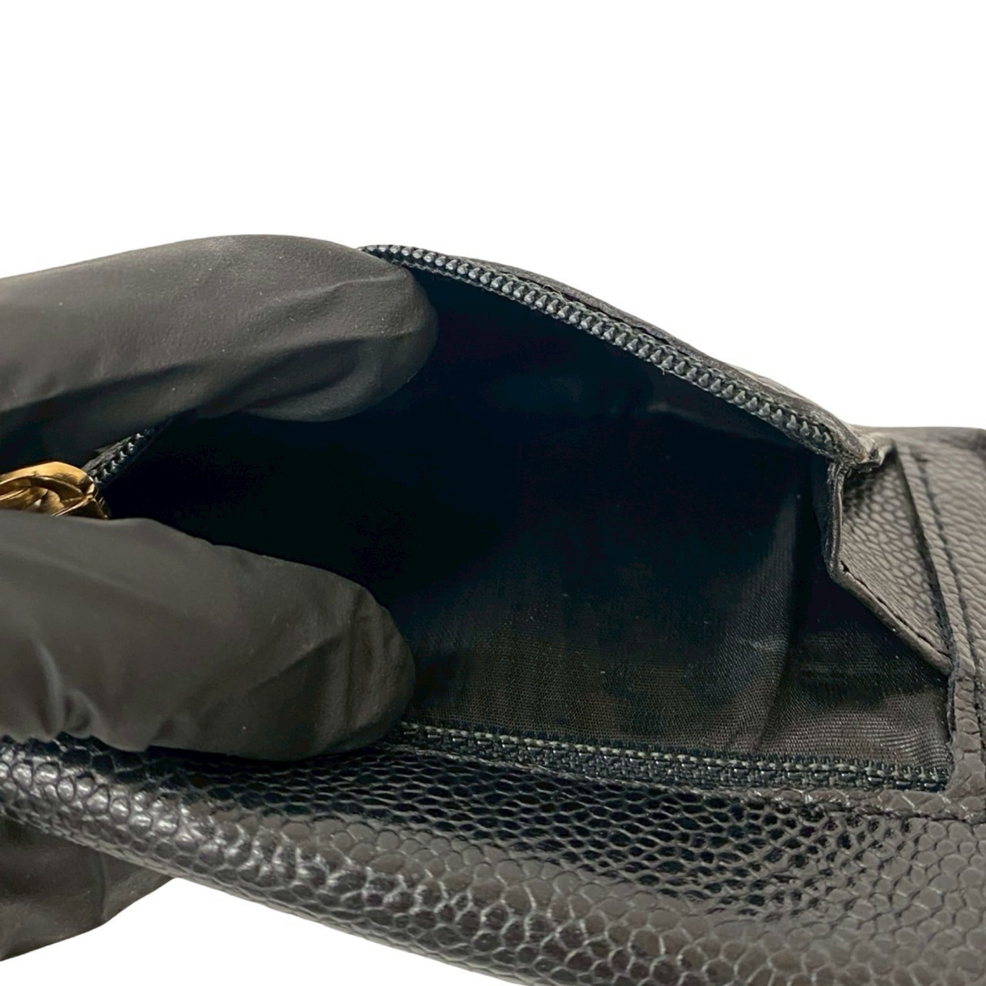 Chanel Black Grained Calfskin Wallet (Tri-Fold) (Pre-Owned)
