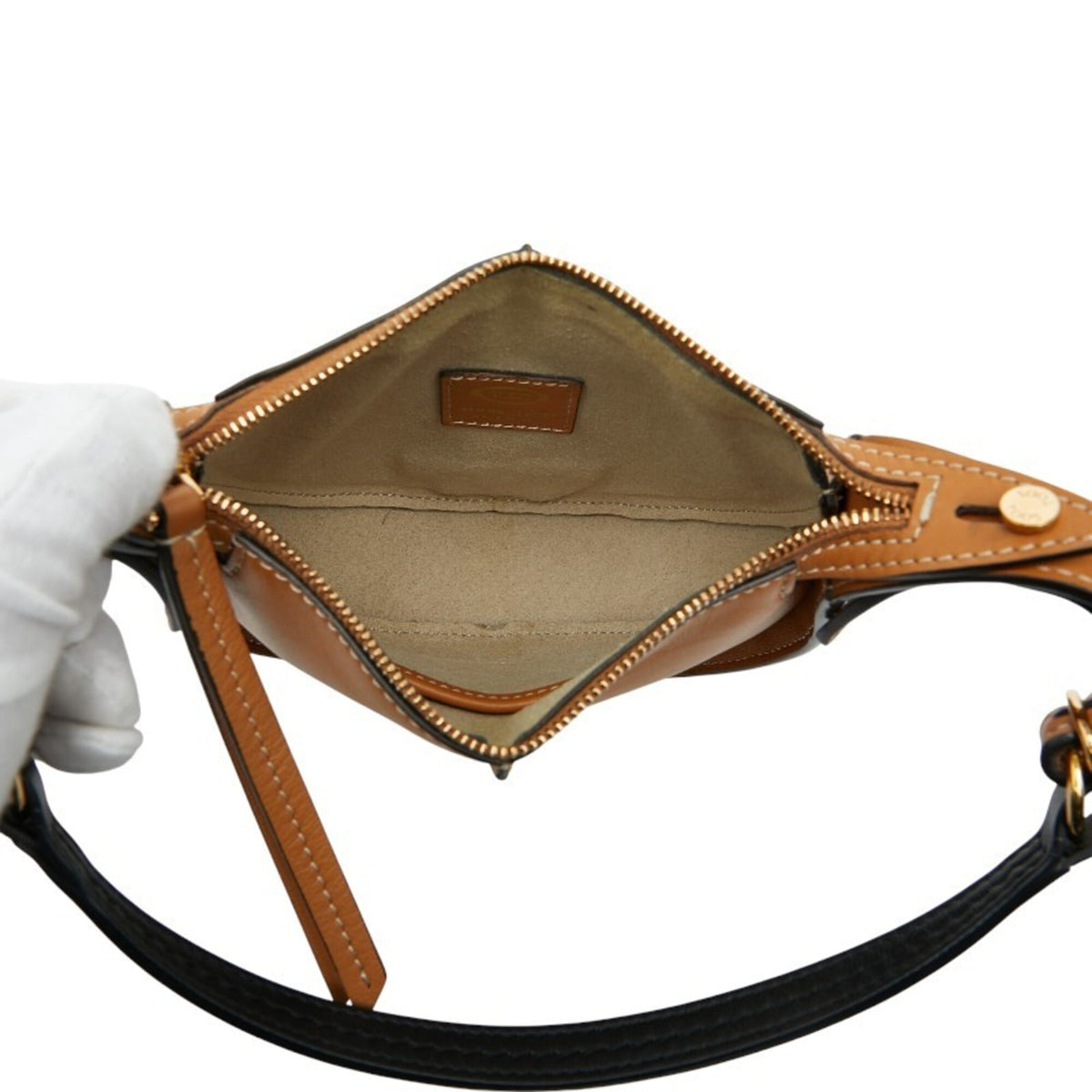 Tod's Brown Leather Shoulder Bag (Pre-Owned)