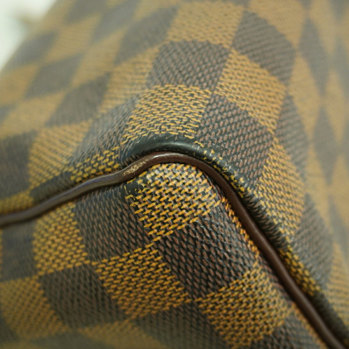 Louis Vuitton Ebene Handbag (Pre-Owned)