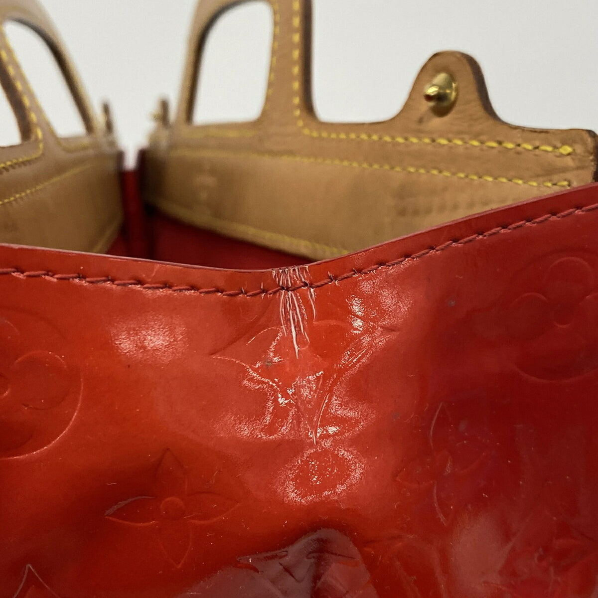 Louis Vuitton Rouge Handbag (Pre-Owned)