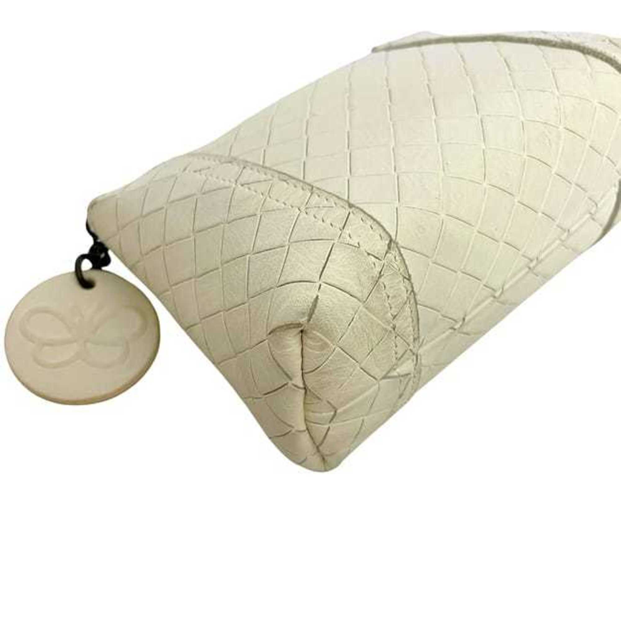 Bottega Veneta White Leather Pouch (Pre-Owned)