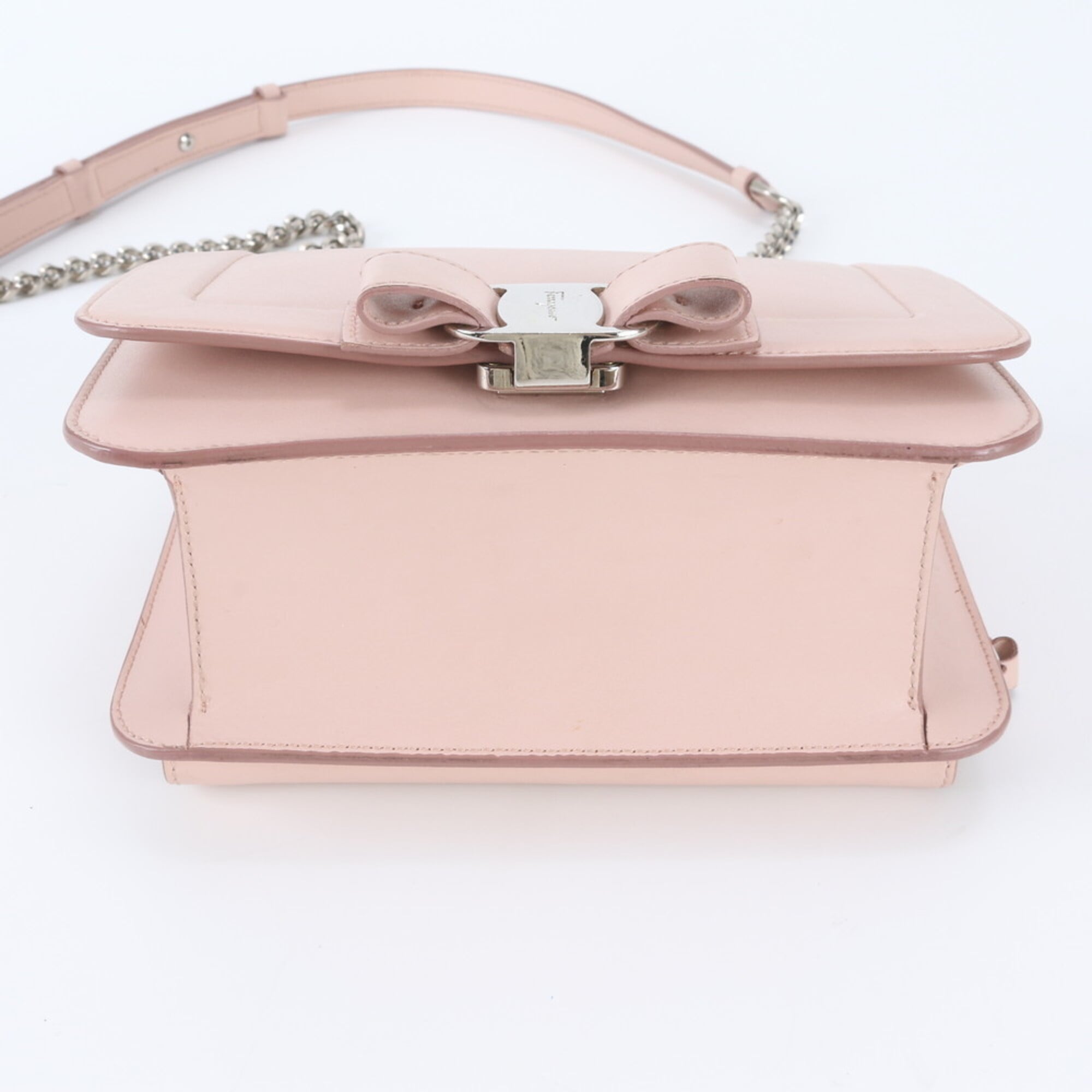 Salvatore Ferragamo Pink Leather Shoulder Bag (Pre-Owned)