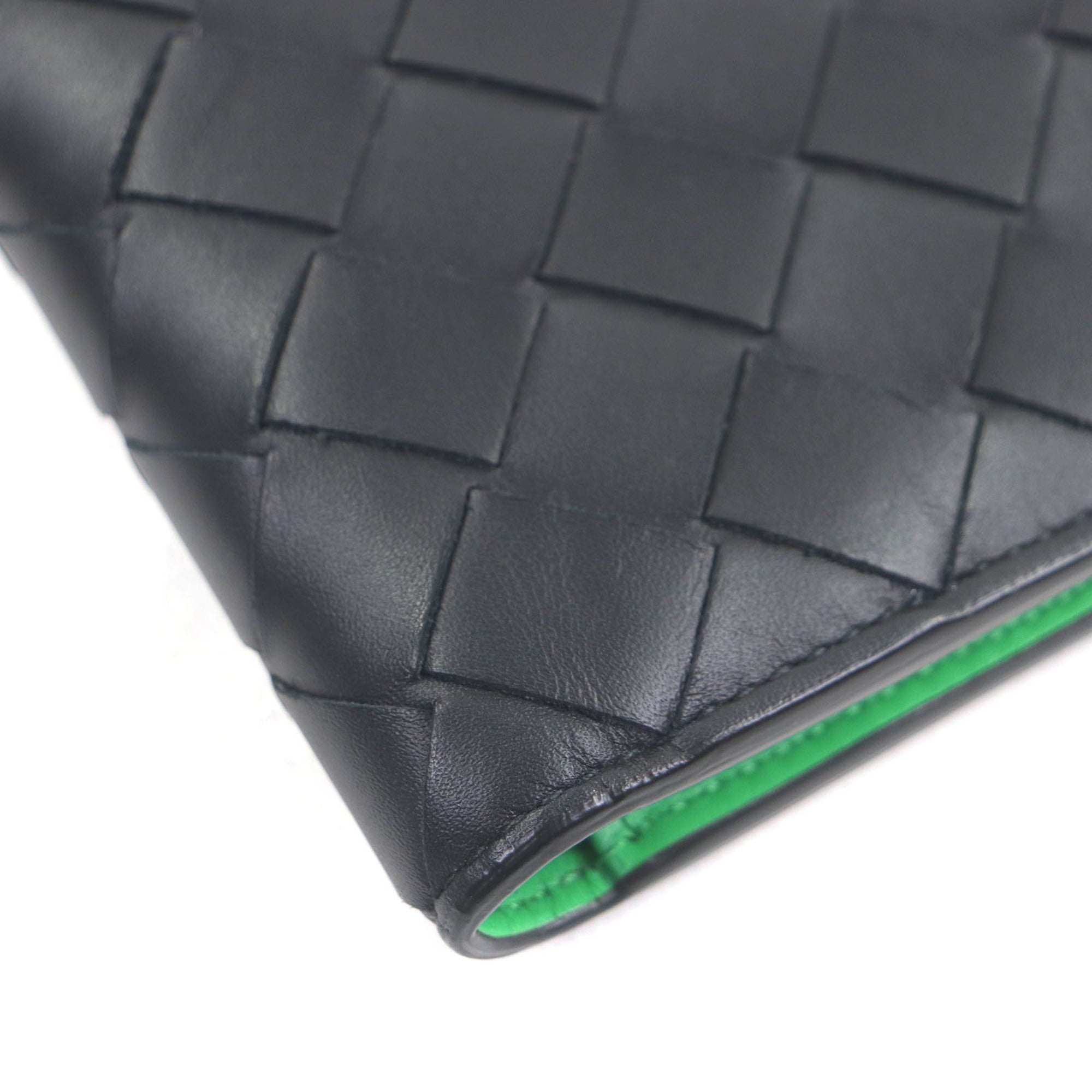 Bottega Veneta Black Green Leather Wallet (Bi-Fold) (Pre-Owned)
