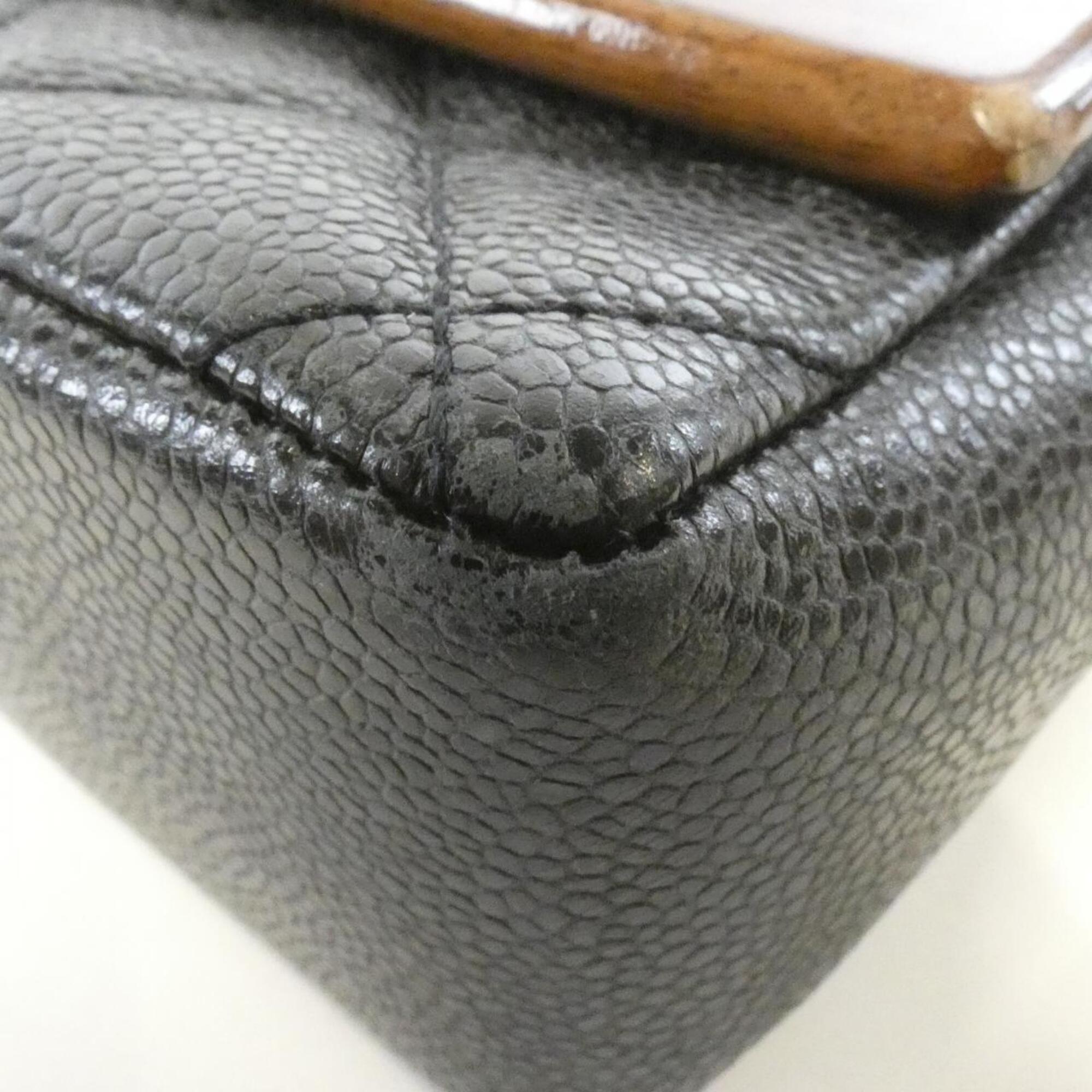 Chanel Black Grained Calfskin Shoulder Bag (Pre-Owned)