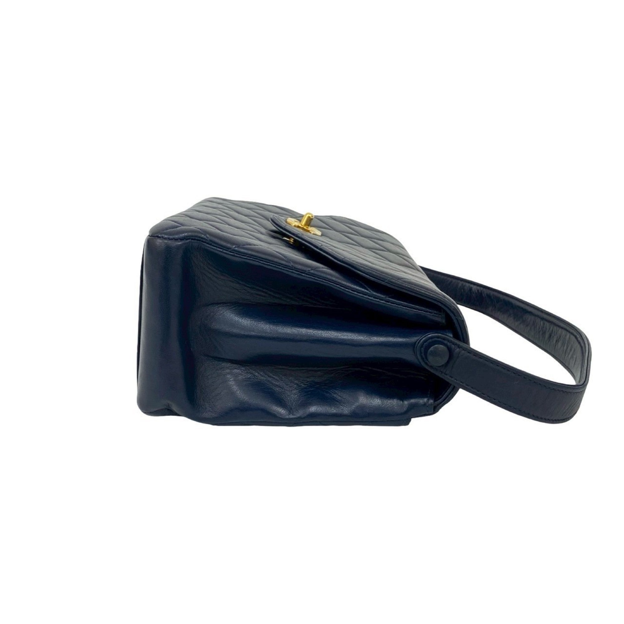 Chanel Navy Leather Handbag (Pre-Owned)