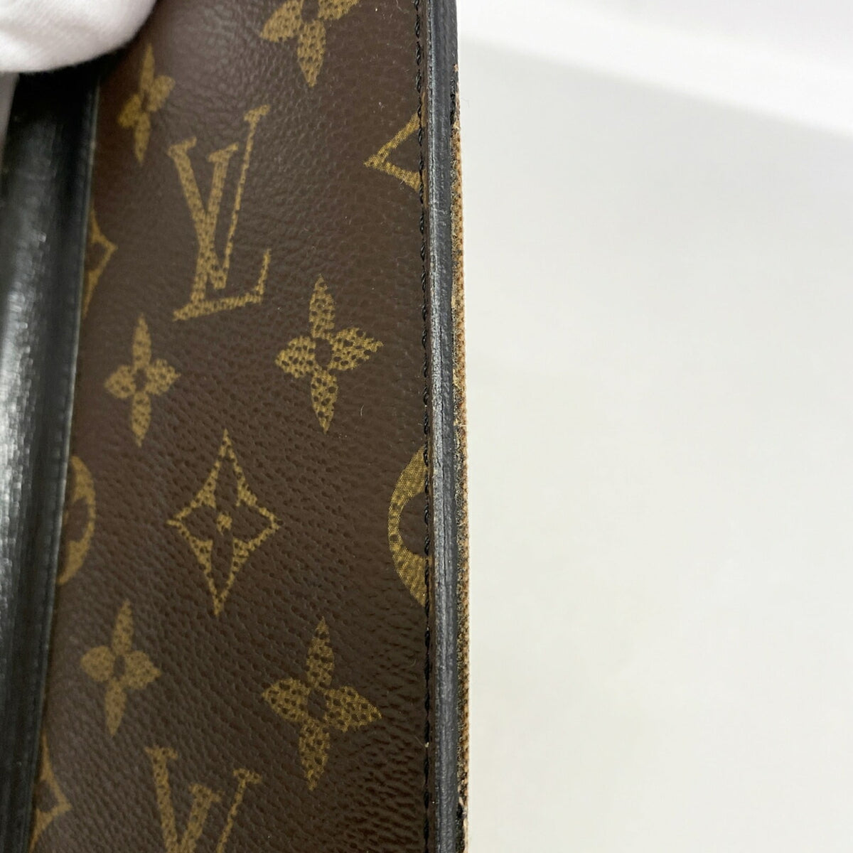 Louis Vuitton Black Brown Long Wallet (Bi-Fold) (Pre-Owned)