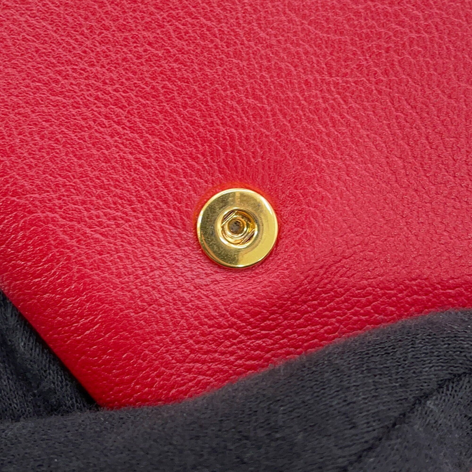 Yves Saint Laurent Red Color Leather Long Wallet (Bi-Fold) (Pre-Owned)