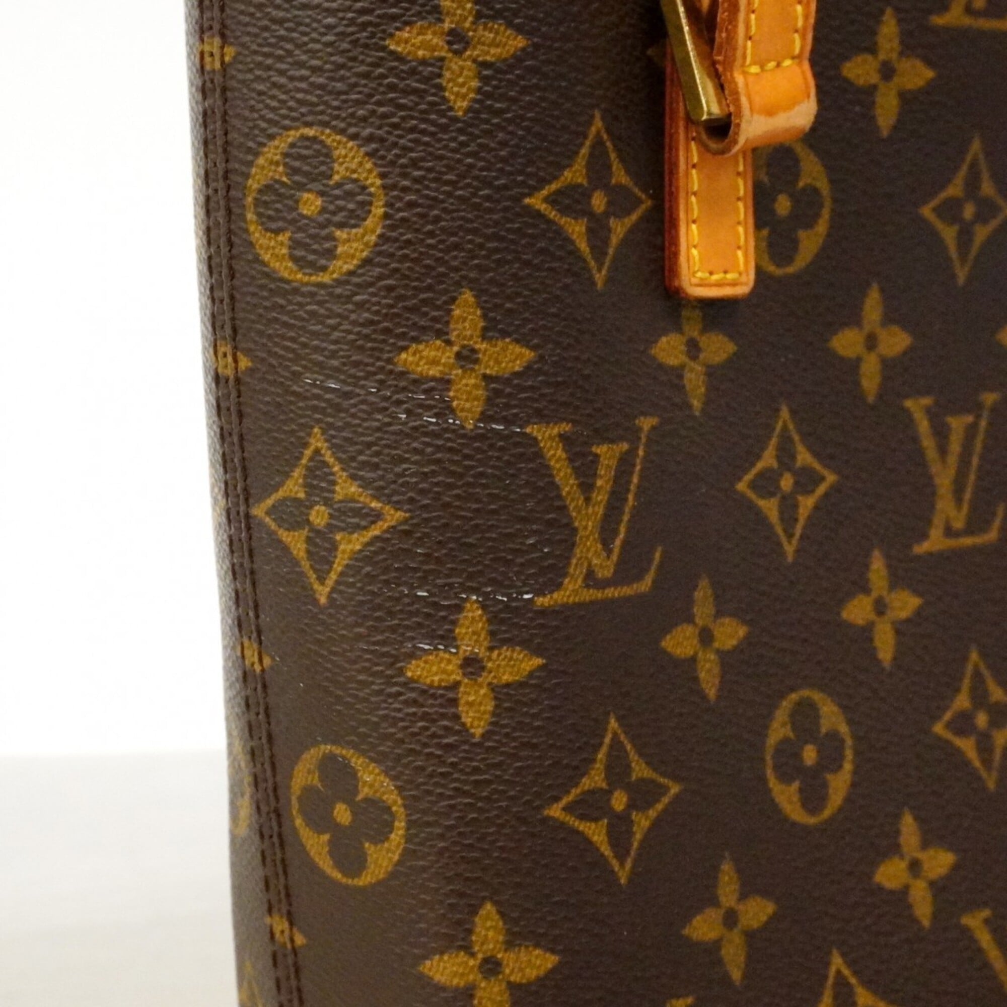 Louis Vuitton Brown Handbag (Pre-Owned)