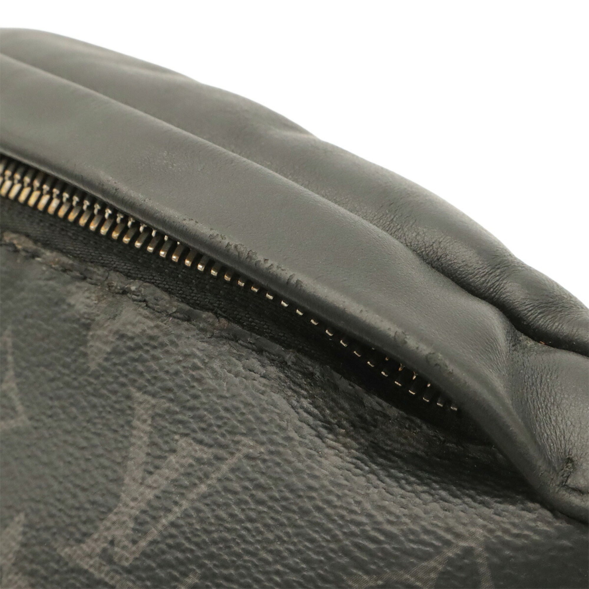 Louis Vuitton Black Galle Gray Monogram Eclipse Monogram Eclipse Pouch Sling Bag (Pre-Owned)