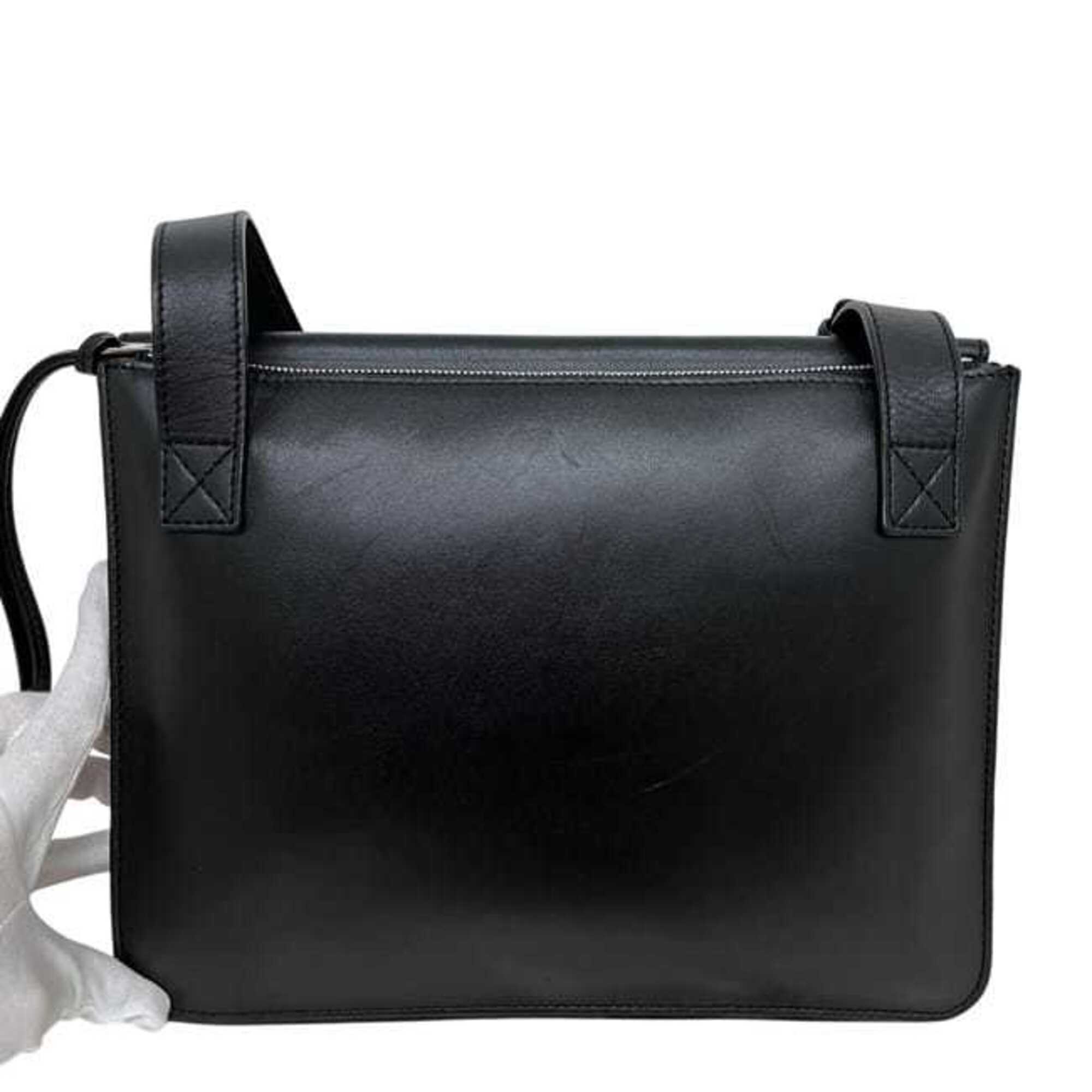 Loewe Black Leather Shoulder Bag (Pre-Owned)
