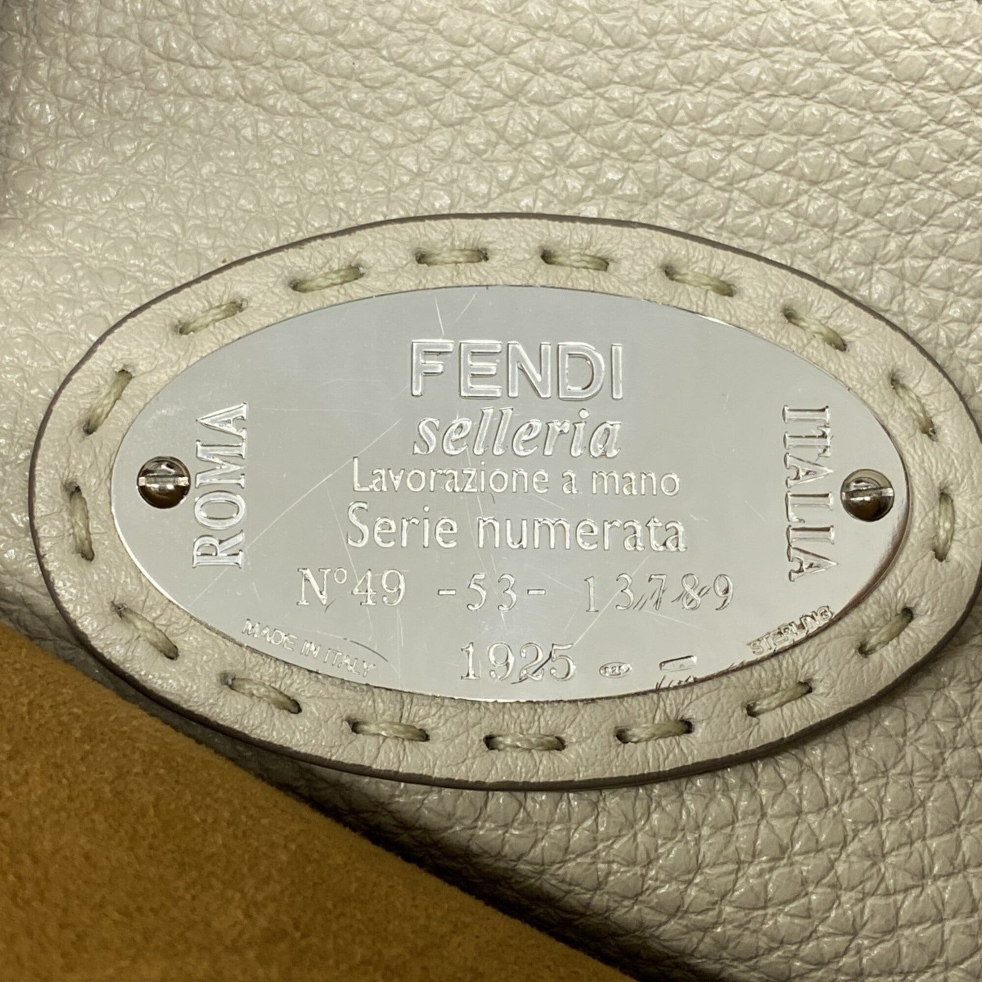 Fendi Brown Leather Handbag (Pre-Owned)