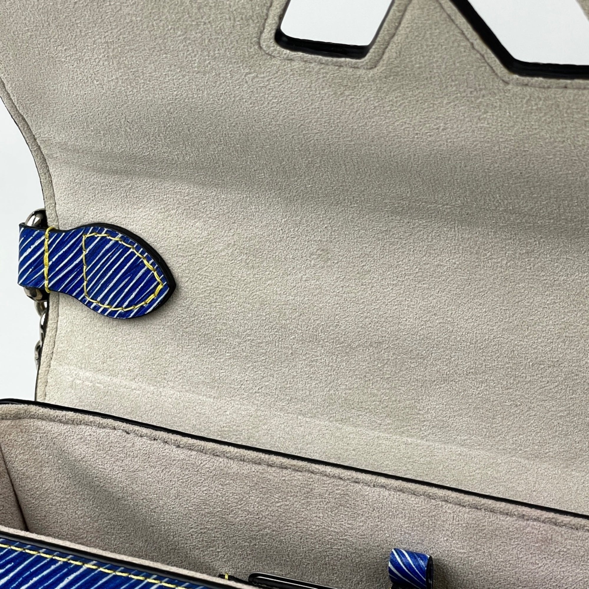 Louis Vuitton Epi Denim Blue Epi Denim Leather Shoulder Bag (Pre-Owned)