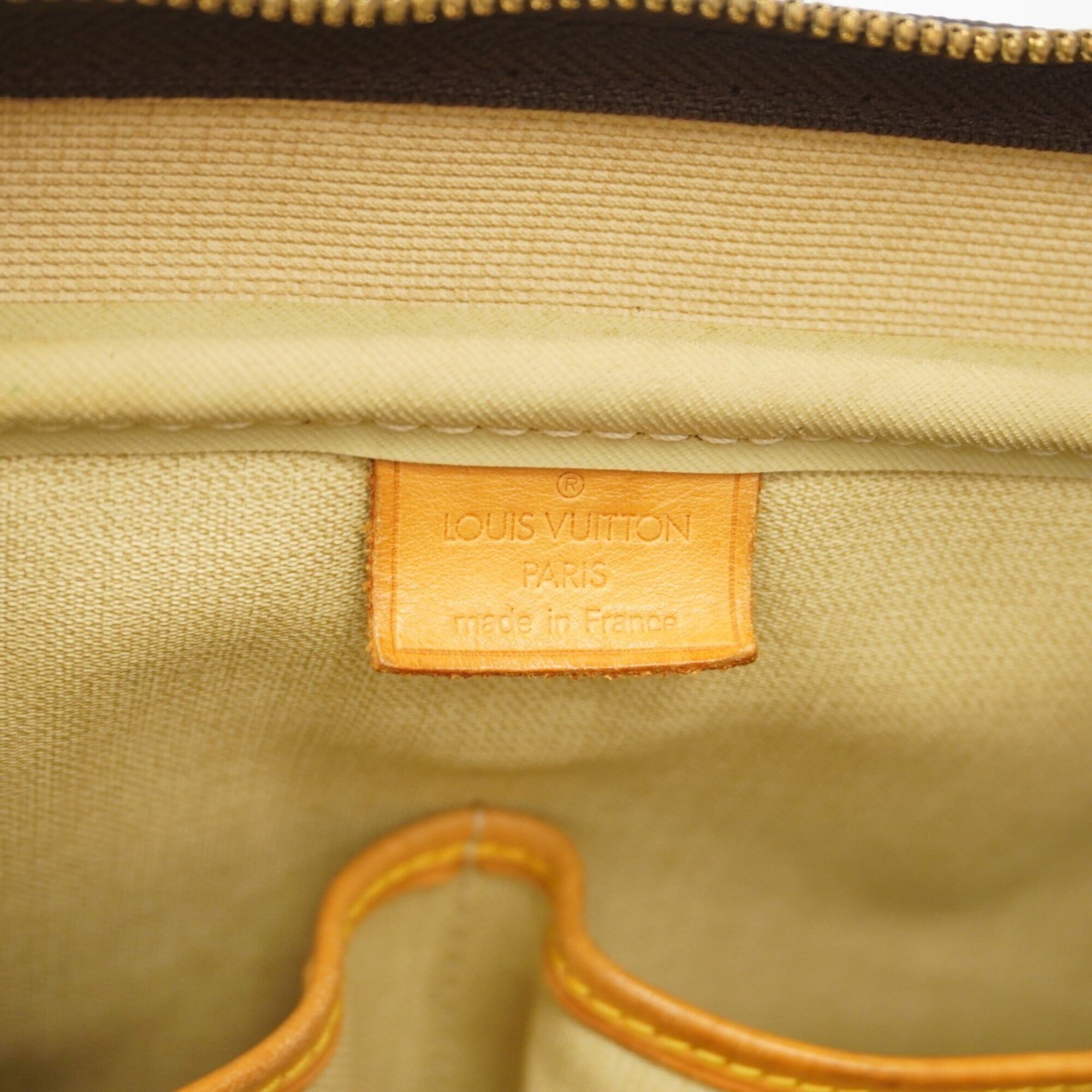 Louis Vuitton Brown Handbag (Pre-Owned)