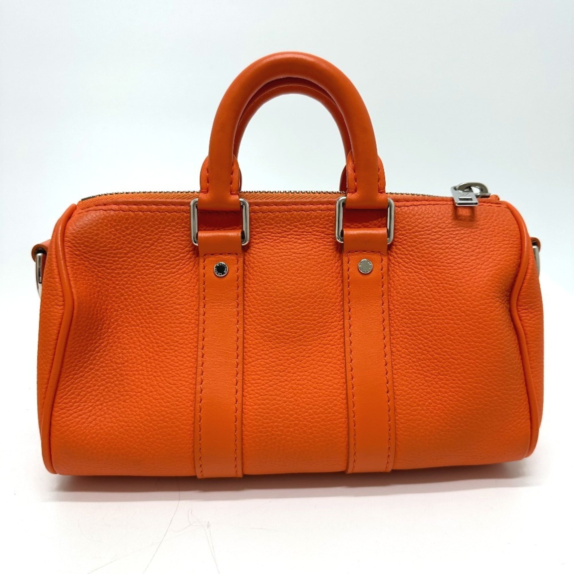 Louis Vuitton Orange Leather Shoulder Bag (Pre-Owned)