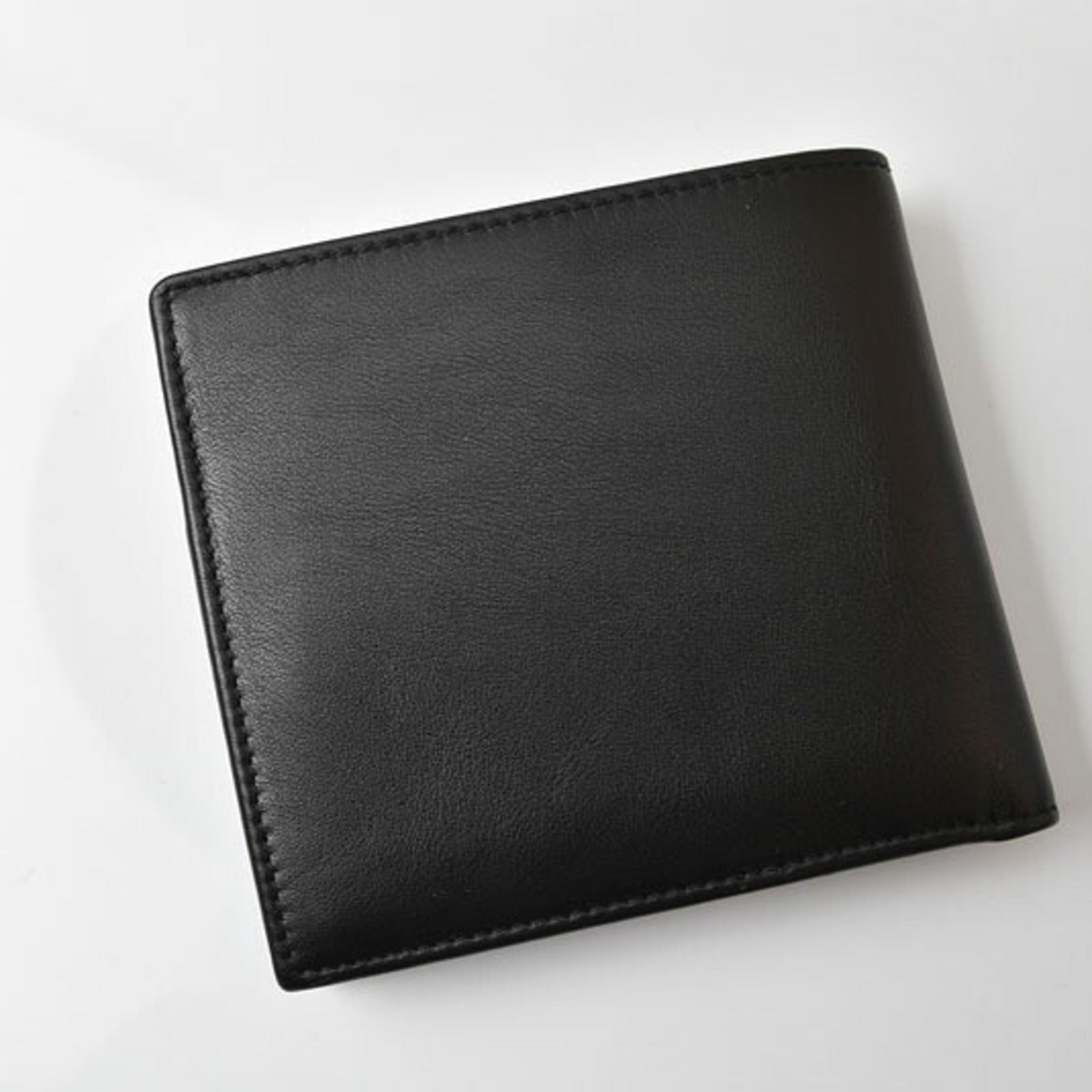 Gucci Black Leather Wallet (Bi-Fold) (Pre-Owned)