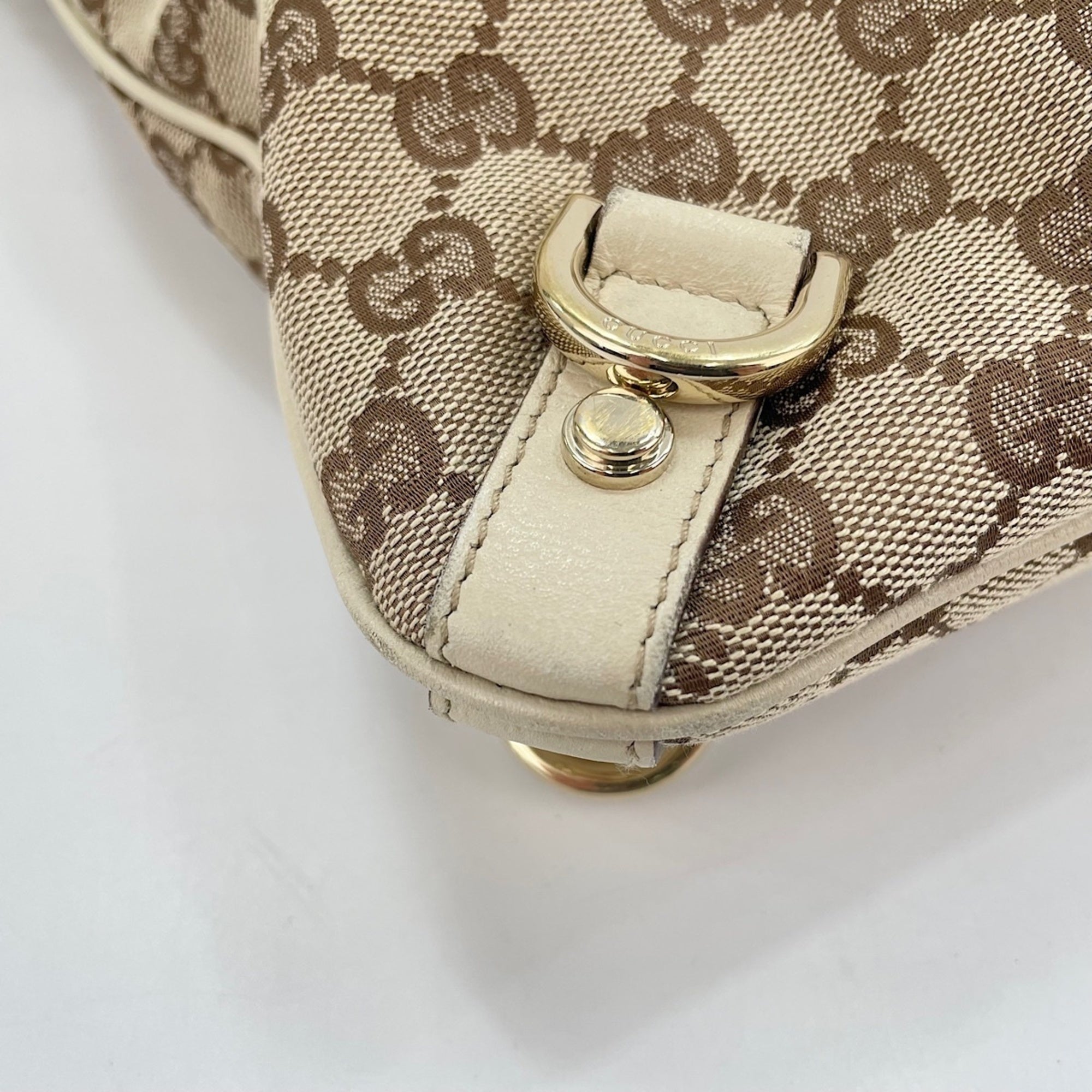 Gucci Abbey Beige Shoulder Bag (Pre-Owned)