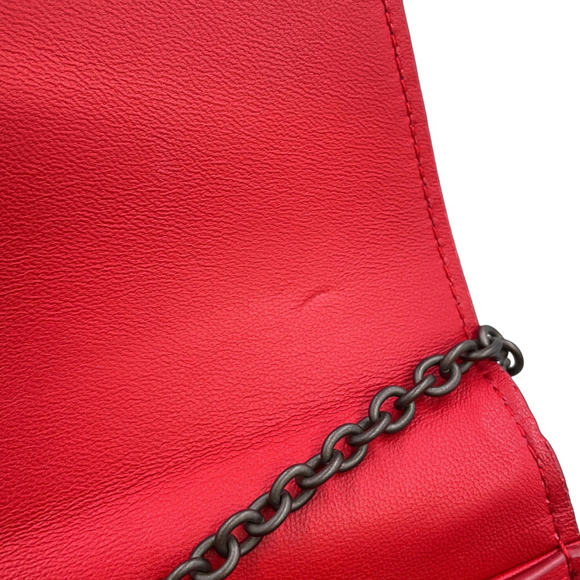 Bottega Veneta Red Color Leather Chain/Shoulder Wallet (Pre-Owned)