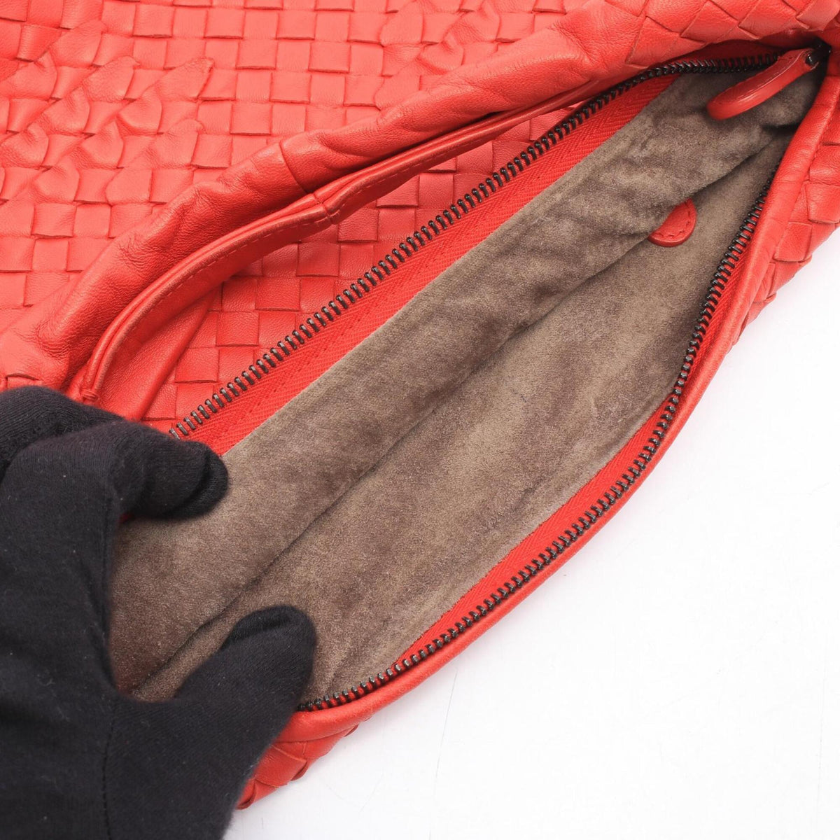 Bottega Veneta Red Color Leather Handbag Shoulder Bag (Pre-Owned)