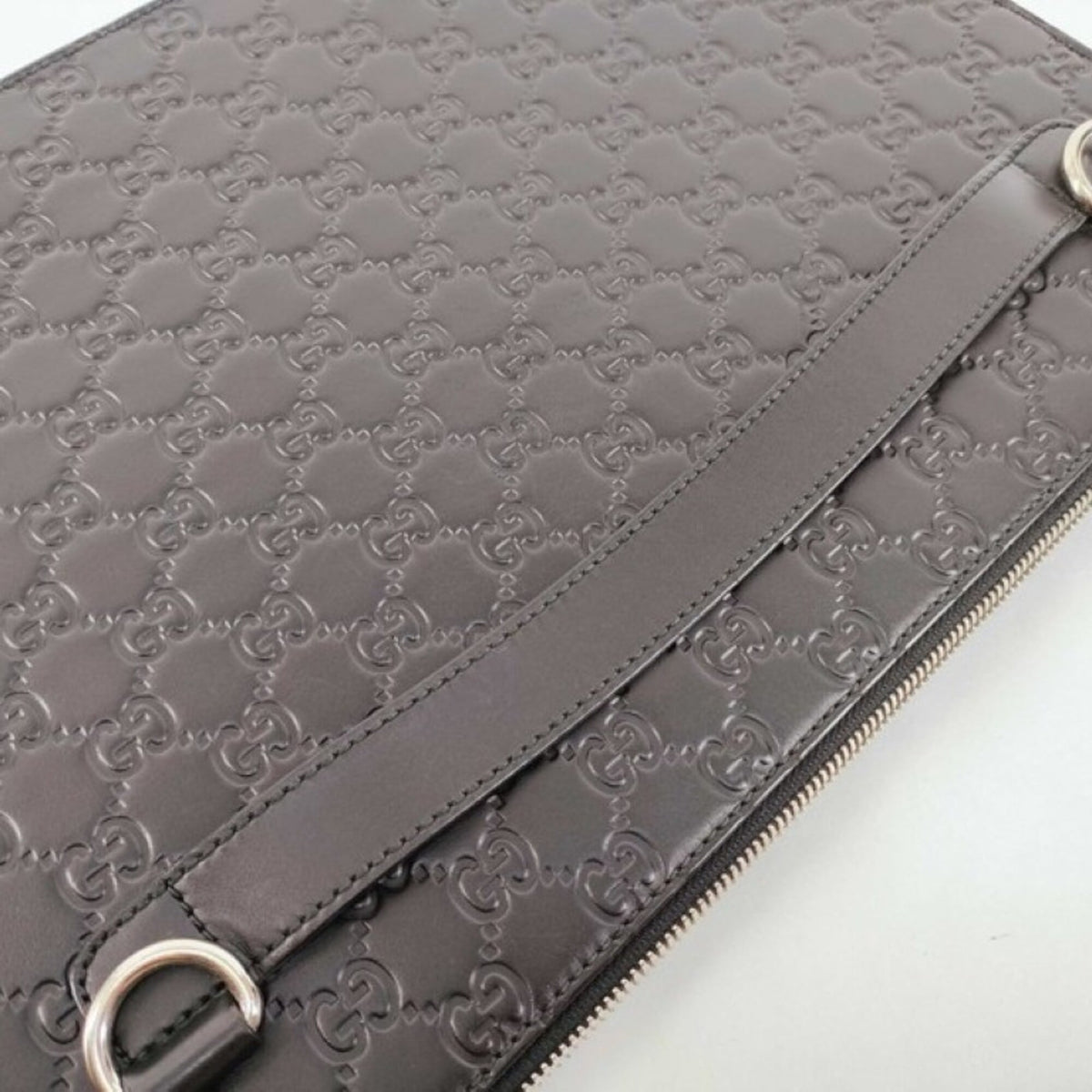 Gucci Guccissima Black Leather Clutch Bag (Pre-Owned)