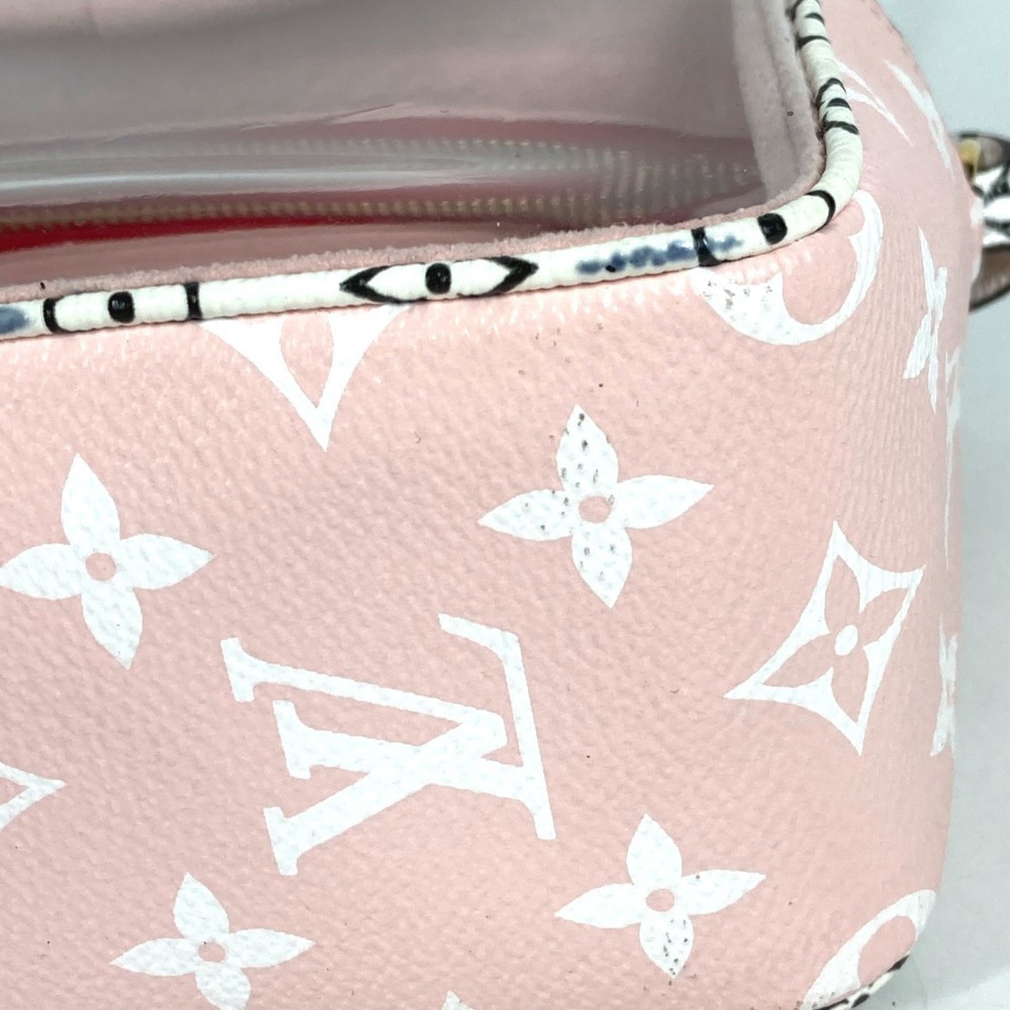 Louis Vuitton Pink Red Color Monogram Canvas Handbag Pouch Shoulder Bag (Pre-Owned)