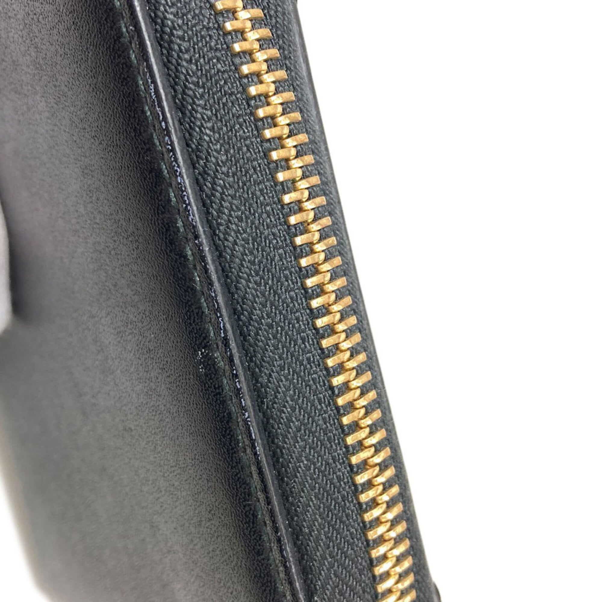Salvatore Ferragamo Gancini Black Leather Wallet (Bi-Fold) (Pre-Owned)