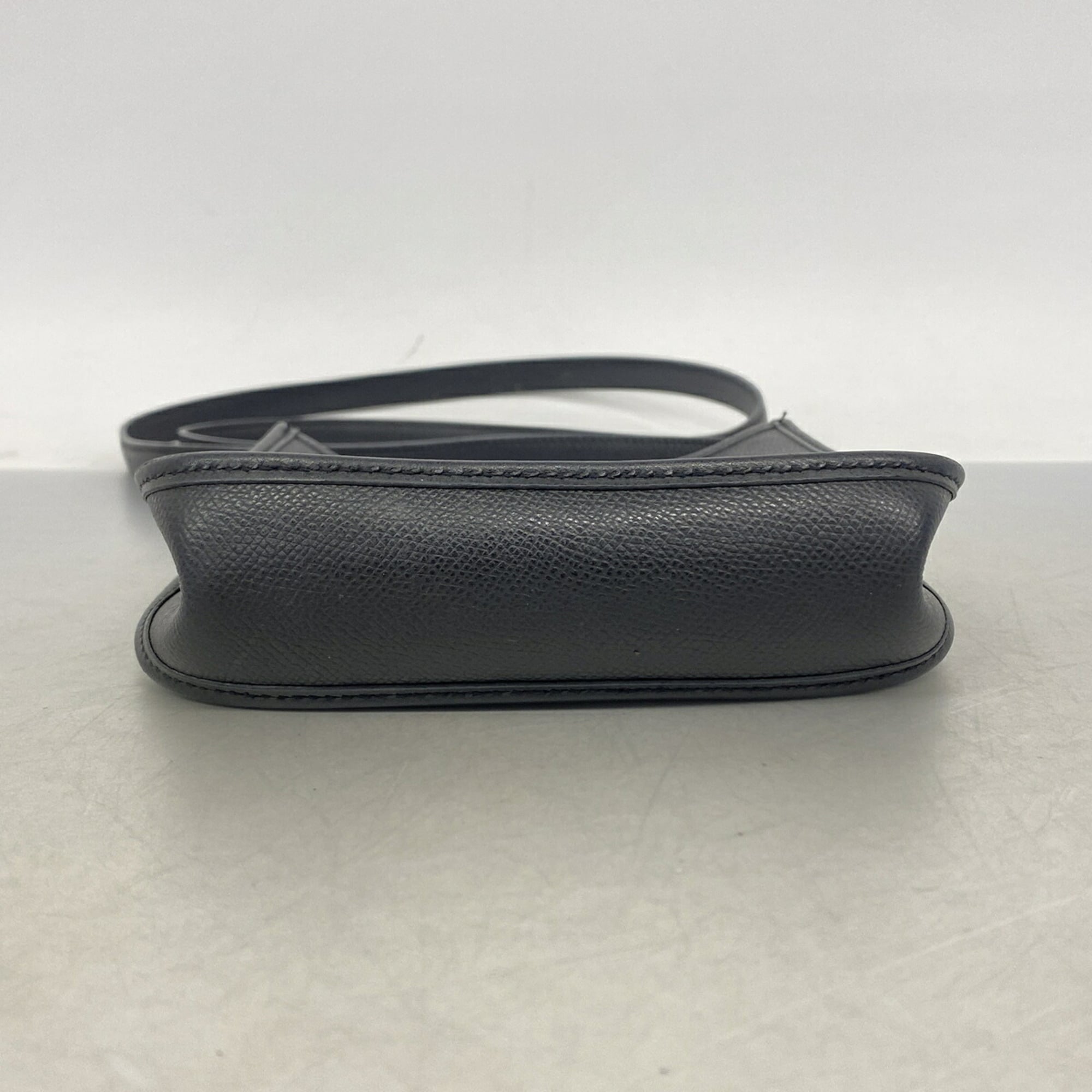 Hermes Black Epsom Leather Leather Shoulder Bag (Pre-Owned)