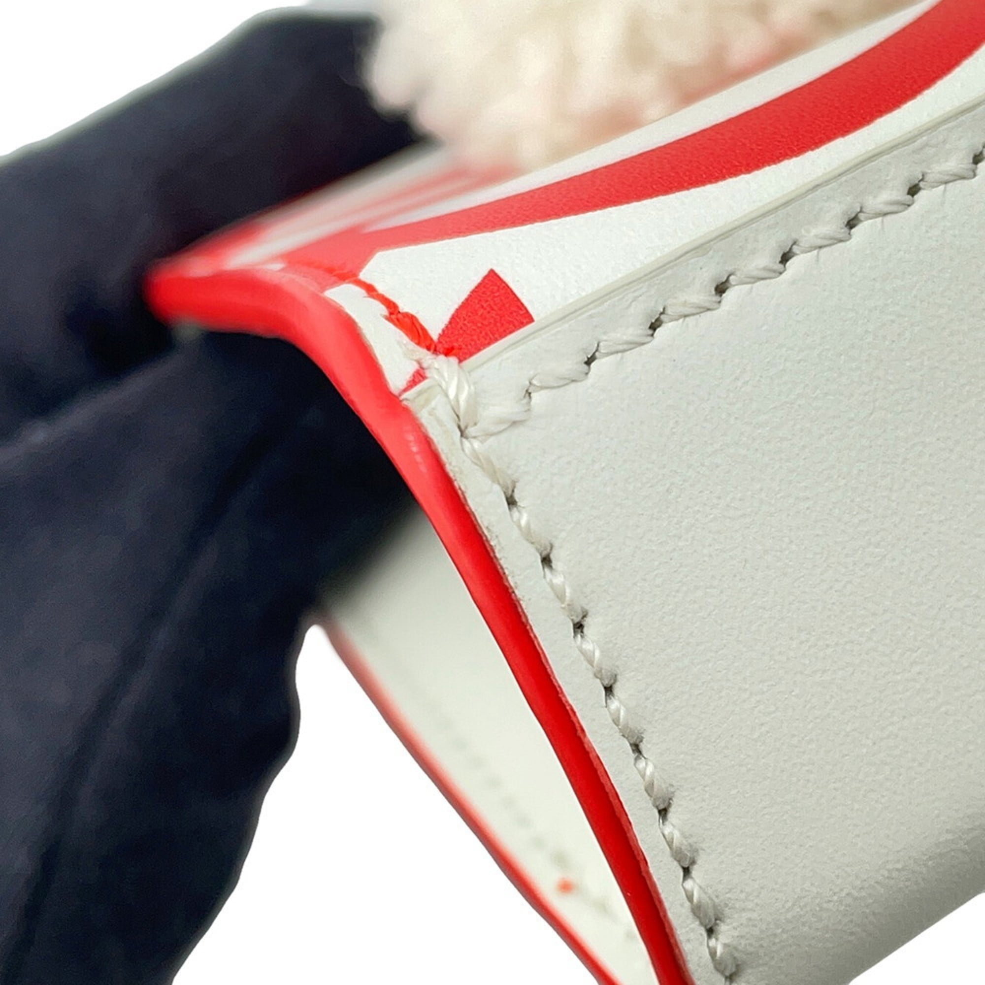 Fendi Red Color White Leather Handbag Shoulder Bag (Pre-Owned)