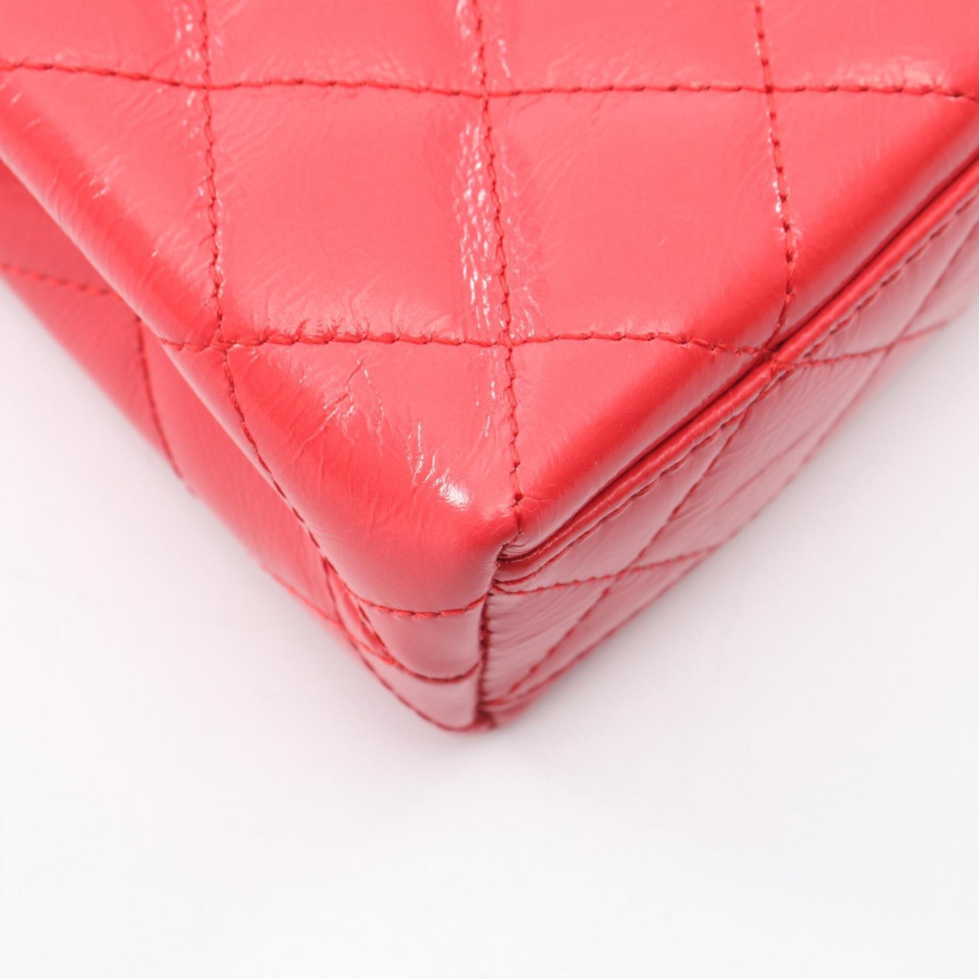 Chanel Red Color Patent Leather Handbag Shoulder Bag (Pre-Owned)